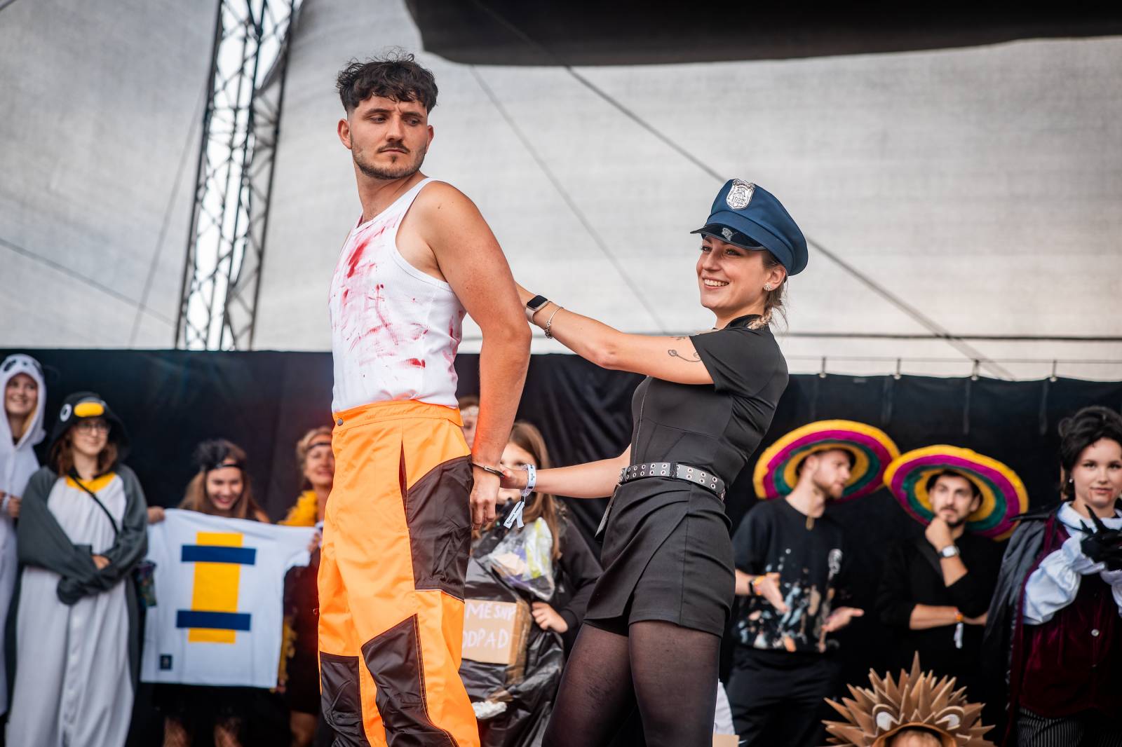 Hrady CZ se přesunuly na Točník. Dav rozvášnili Ben Cristovao, Marpo, Divokej Bill, Dymytry i Pam Rabbit