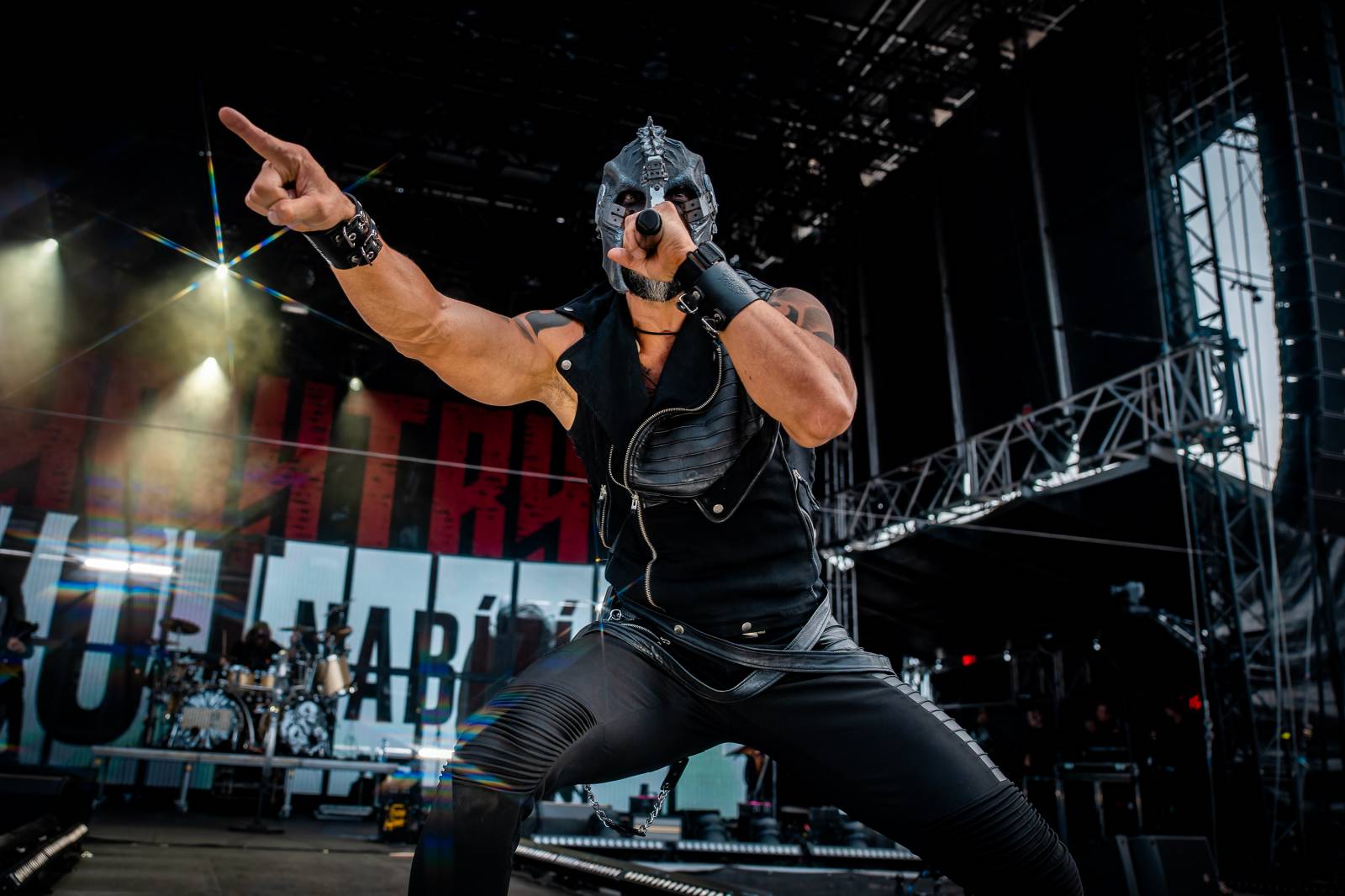 Hrady CZ se přesunuly na Točník. Dav rozvášnili Ben Cristovao, Marpo, Divokej Bill, Dymytry i Pam Rabbit