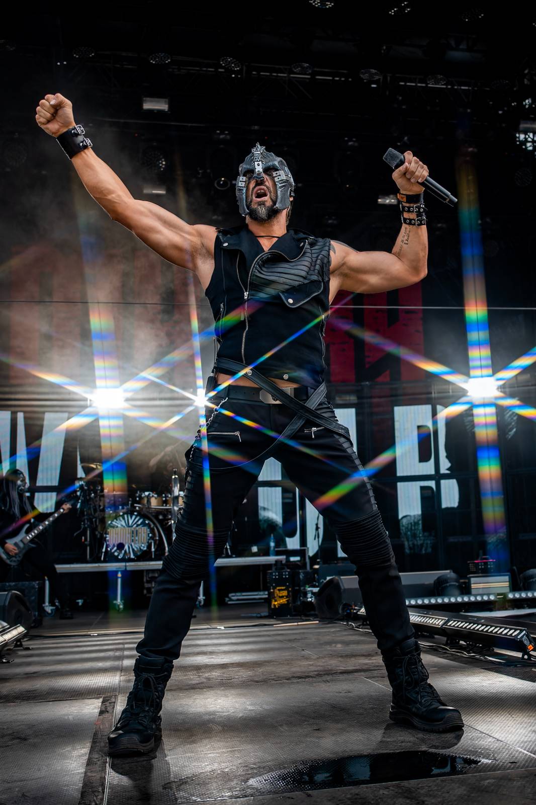 Hrady CZ se přesunuly na Točník. Dav rozvášnili Ben Cristovao, Marpo, Divokej Bill, Dymytry i Pam Rabbit