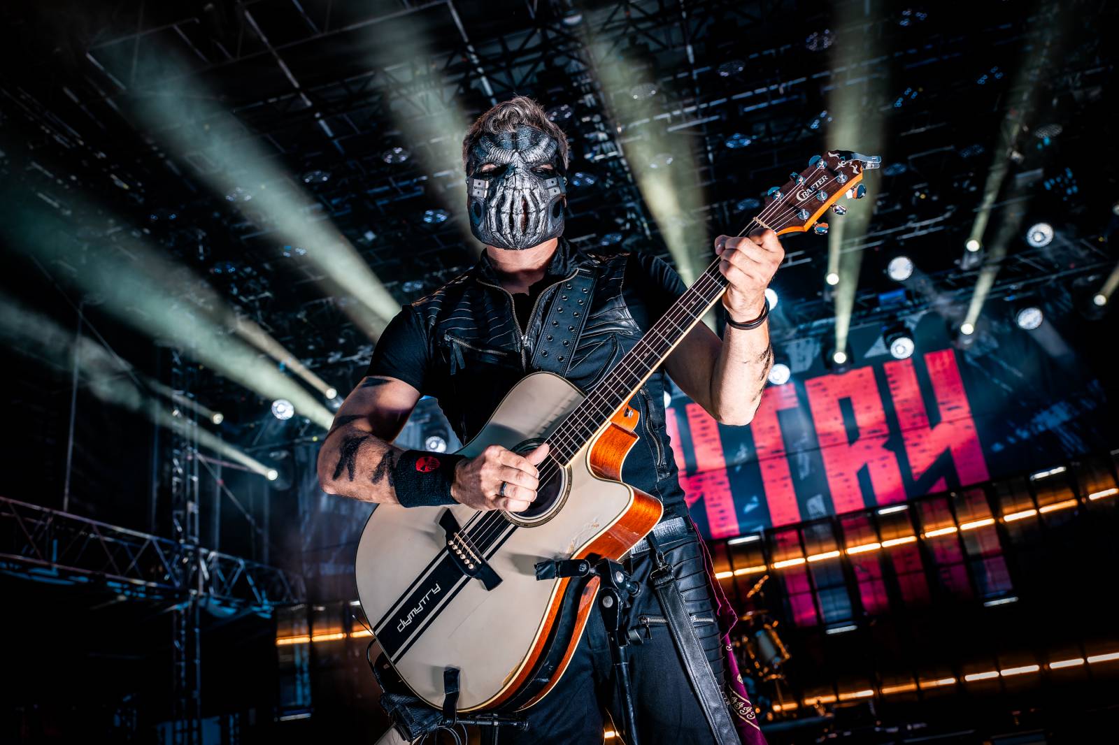 Hrady CZ se přesunuly na Točník. Dav rozvášnili Ben Cristovao, Marpo, Divokej Bill, Dymytry i Pam Rabbit