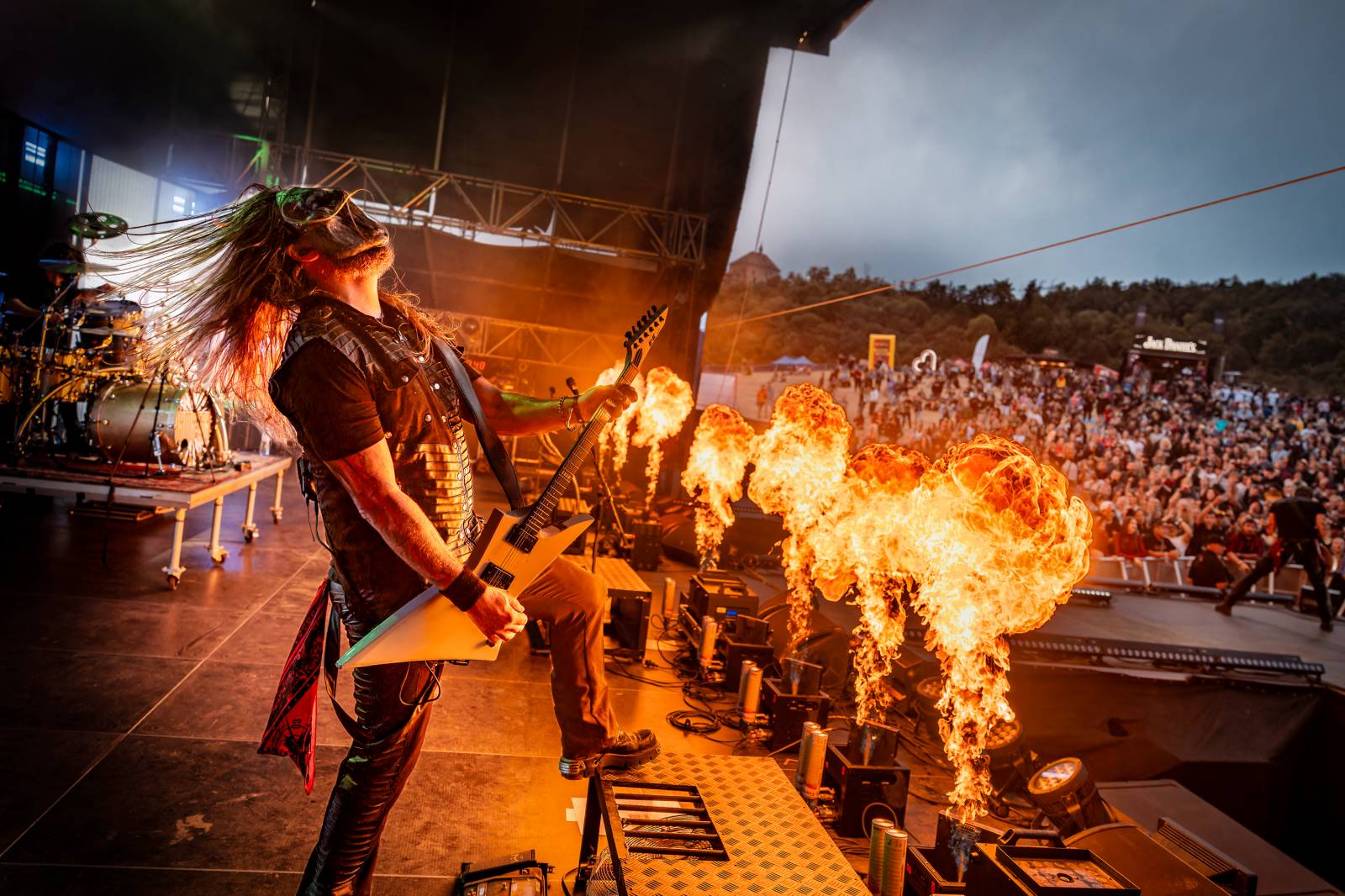 Hrady CZ se přesunuly na Točník. Dav rozvášnili Ben Cristovao, Marpo, Divokej Bill, Dymytry i Pam Rabbit