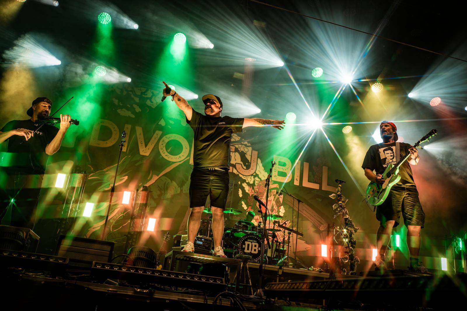 Hrady CZ se přesunuly na Točník. Dav rozvášnili Ben Cristovao, Marpo, Divokej Bill, Dymytry i Pam Rabbit