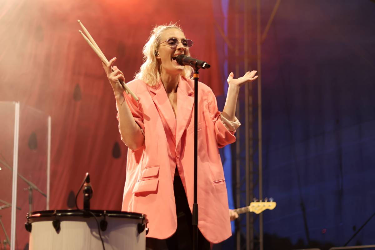 Festival Groove Brno pokračoval v rytmu skladeb Dirty Loops, Candy Dulfer a B-Side Bandu