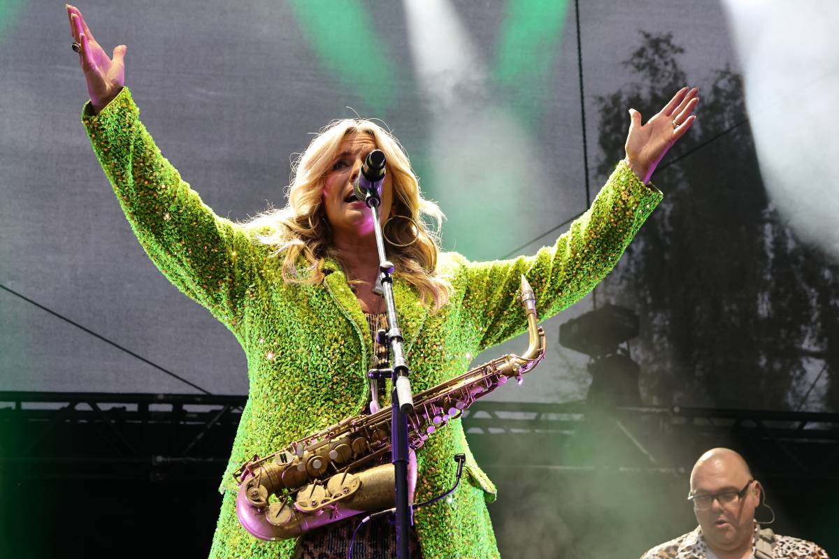 Festival Groove Brno pokračoval v rytmu skladeb Dirty Loops, Candy Dulfer a B-Side Bandu