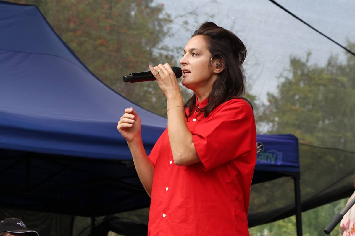 Festival Groove Brno pokračoval v rytmu skladeb Dirty Loops, Candy Dulfer a B-Side Bandu