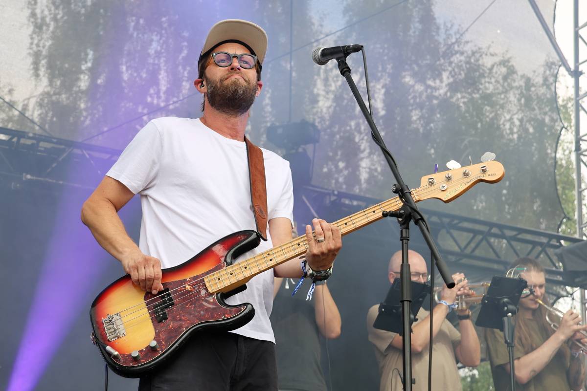 Festival Groove Brno pokračoval v rytmu skladeb Dirty Loops, Candy Dulfer a B-Side Bandu