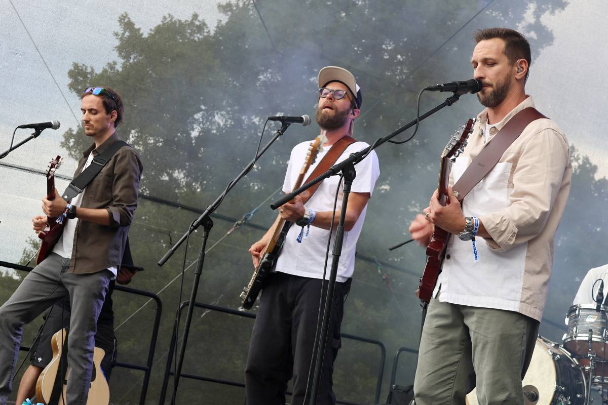 Festival Groove Brno pokračoval v rytmu skladeb Dirty Loops, Candy Dulfer a B-Side Bandu