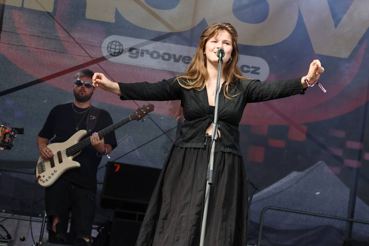 Festival Groove Brno pokračoval v rytmu skladeb Dirty Loops, Candy Dulfer a B-Side Bandu