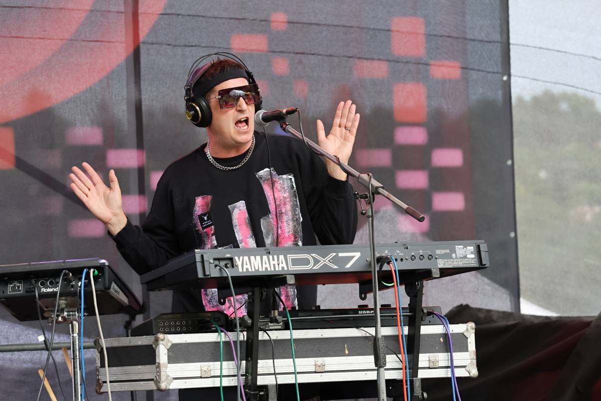 Festival Groove Brno pokračoval v rytmu skladeb Dirty Loops, Candy Dulfer a B-Side Bandu