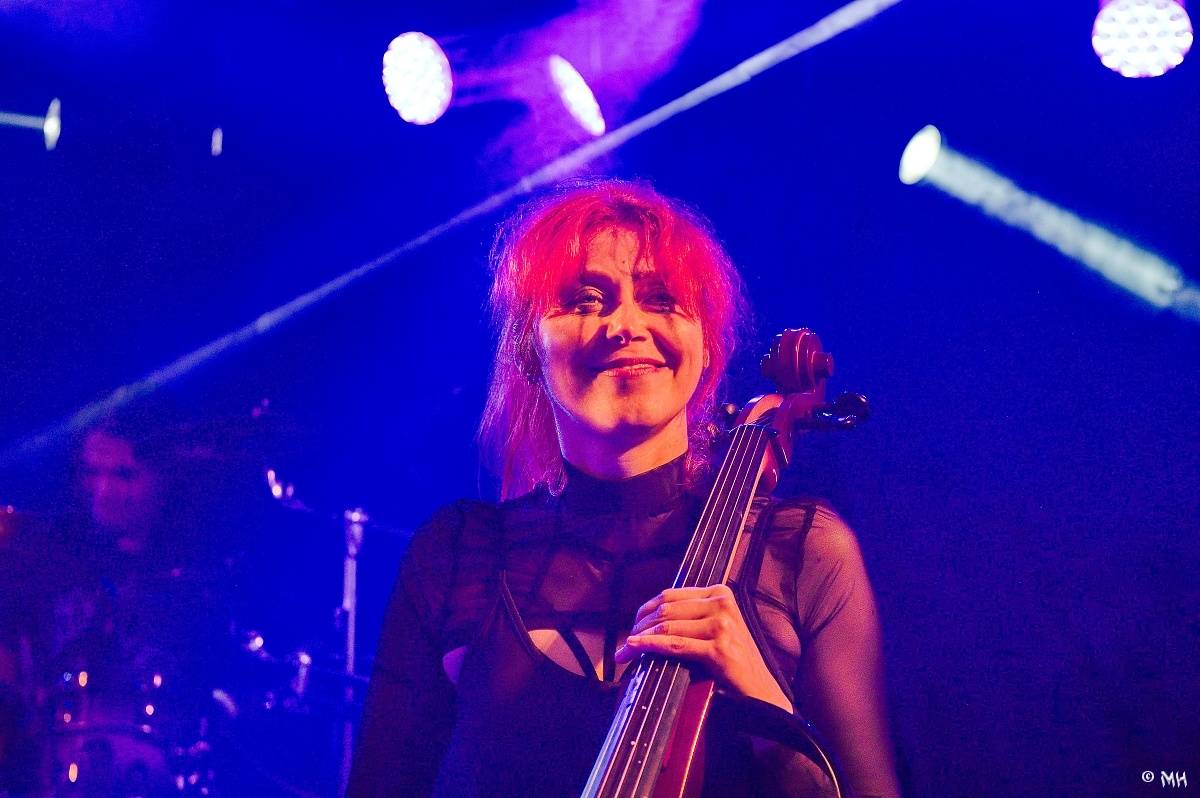 Druhému dni Destroy Festu nepřálo počasí. Metalové fanoušky bavili Sinner Self, Modern Age Dying nebo Pilsentura