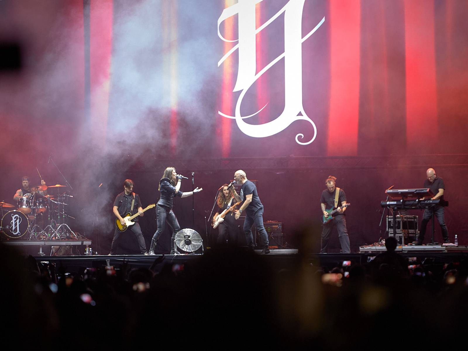 Masters of Rock, den třetí: Hammerfall vzpomínali, Floor Jansen zpívala Nightwish a Burning Witches spláchl déšť