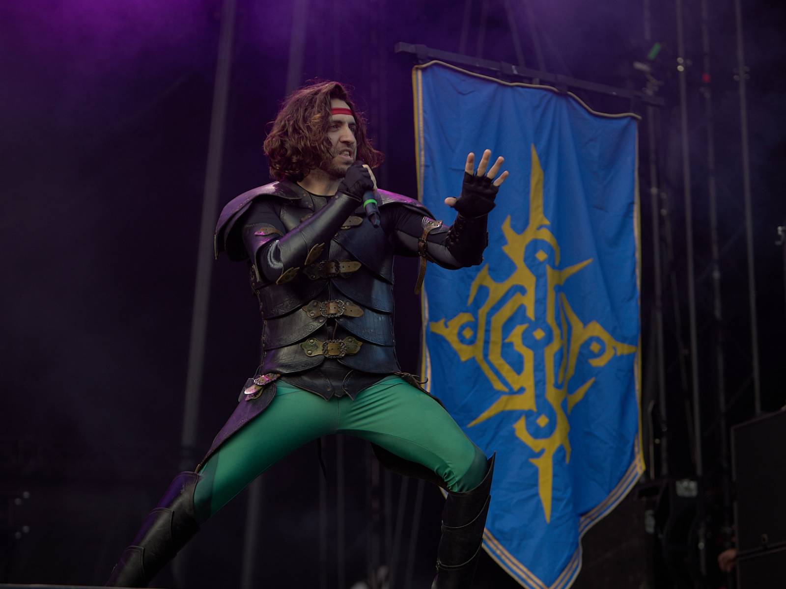 Masters of Rock, den třetí: Hammerfall vzpomínali, Floor Jansen zpívala Nightwish a Burning Witches spláchl déšť