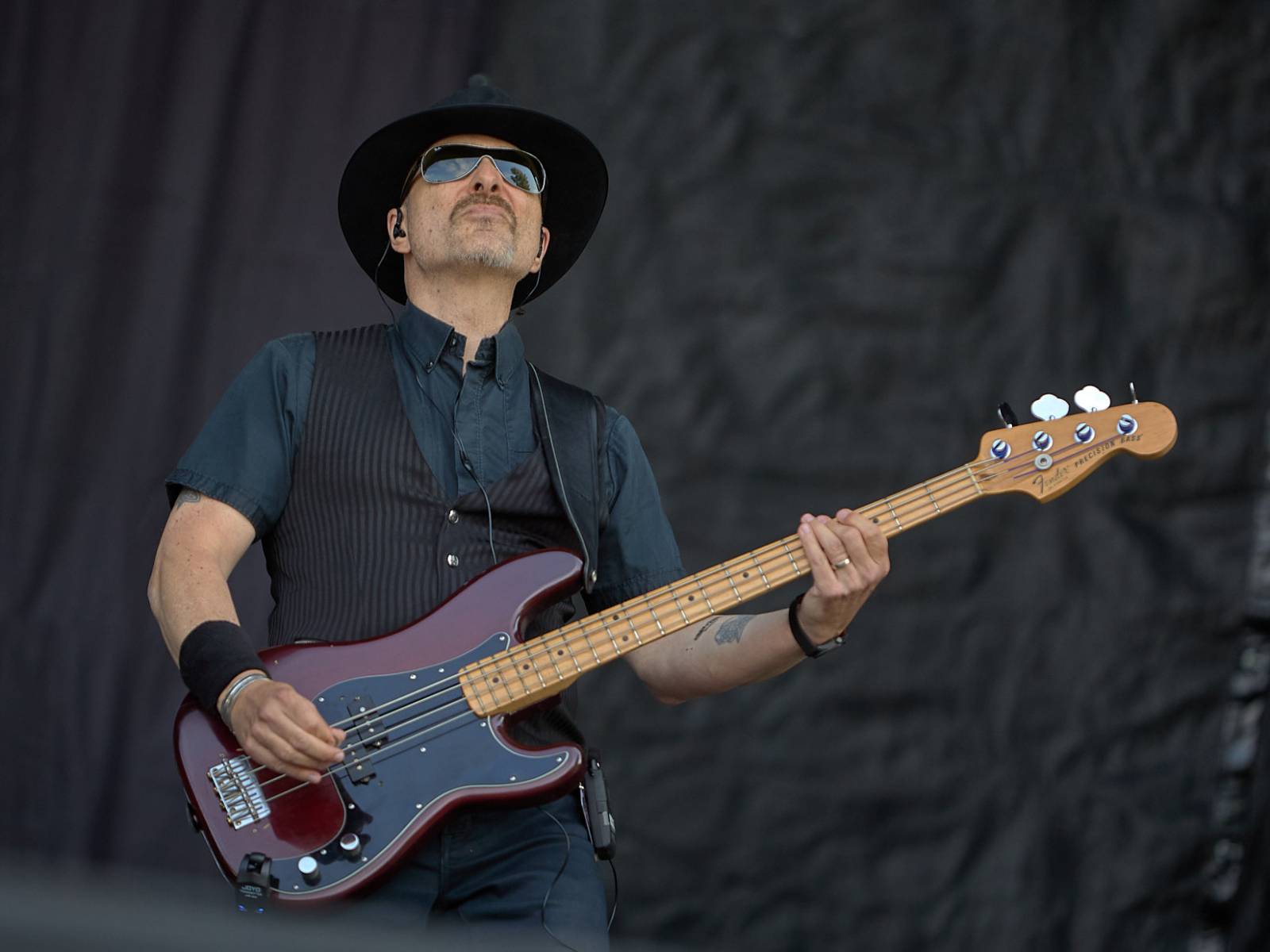 Masters of Rock, den třetí: Hammerfall vzpomínali, Floor Jansen zpívala Nightwish a Burning Witches spláchl déšť