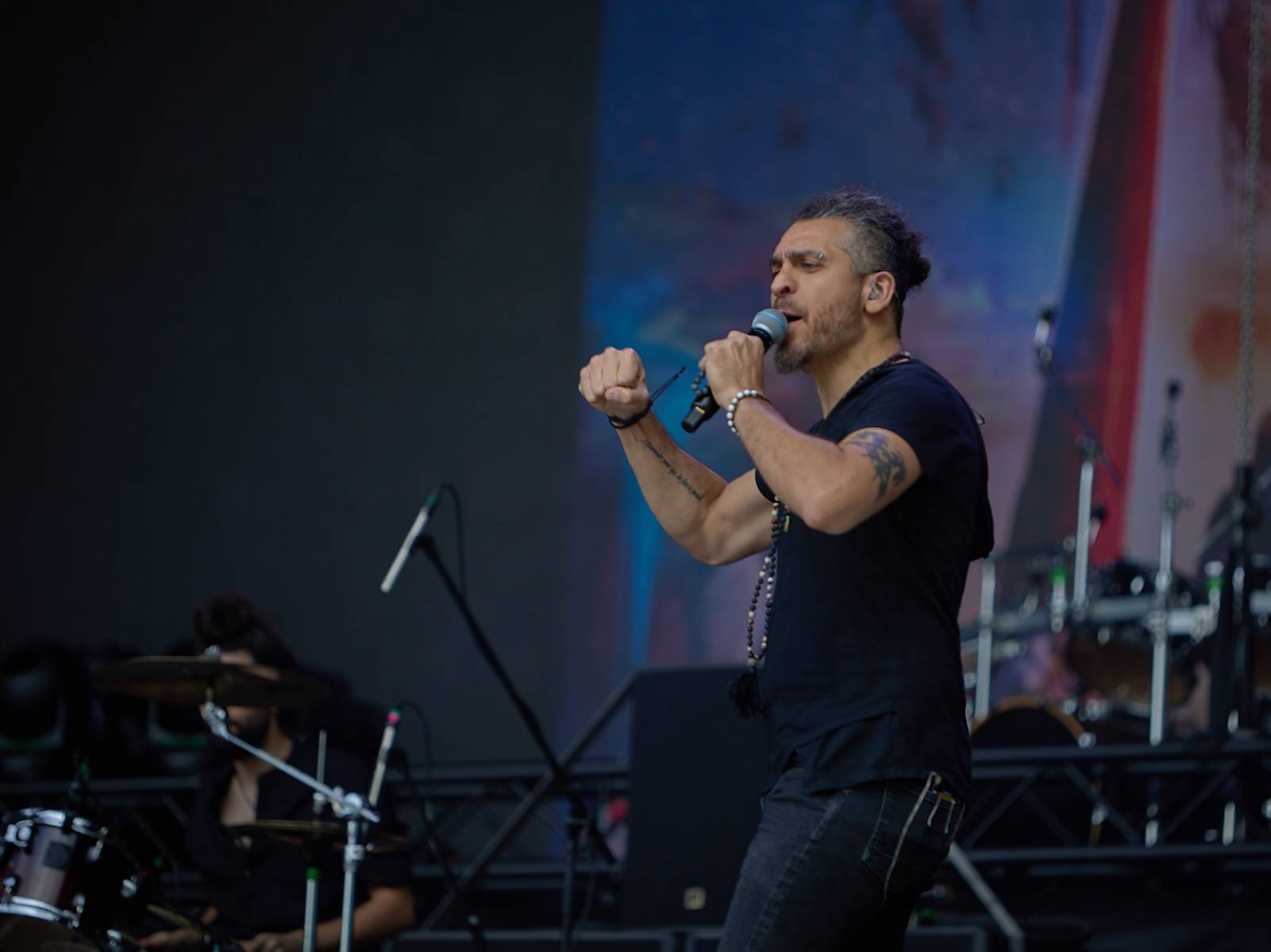 Masters of Rock, den třetí: Hammerfall vzpomínali, Floor Jansen zpívala Nightwish a Burning Witches spláchl déšť