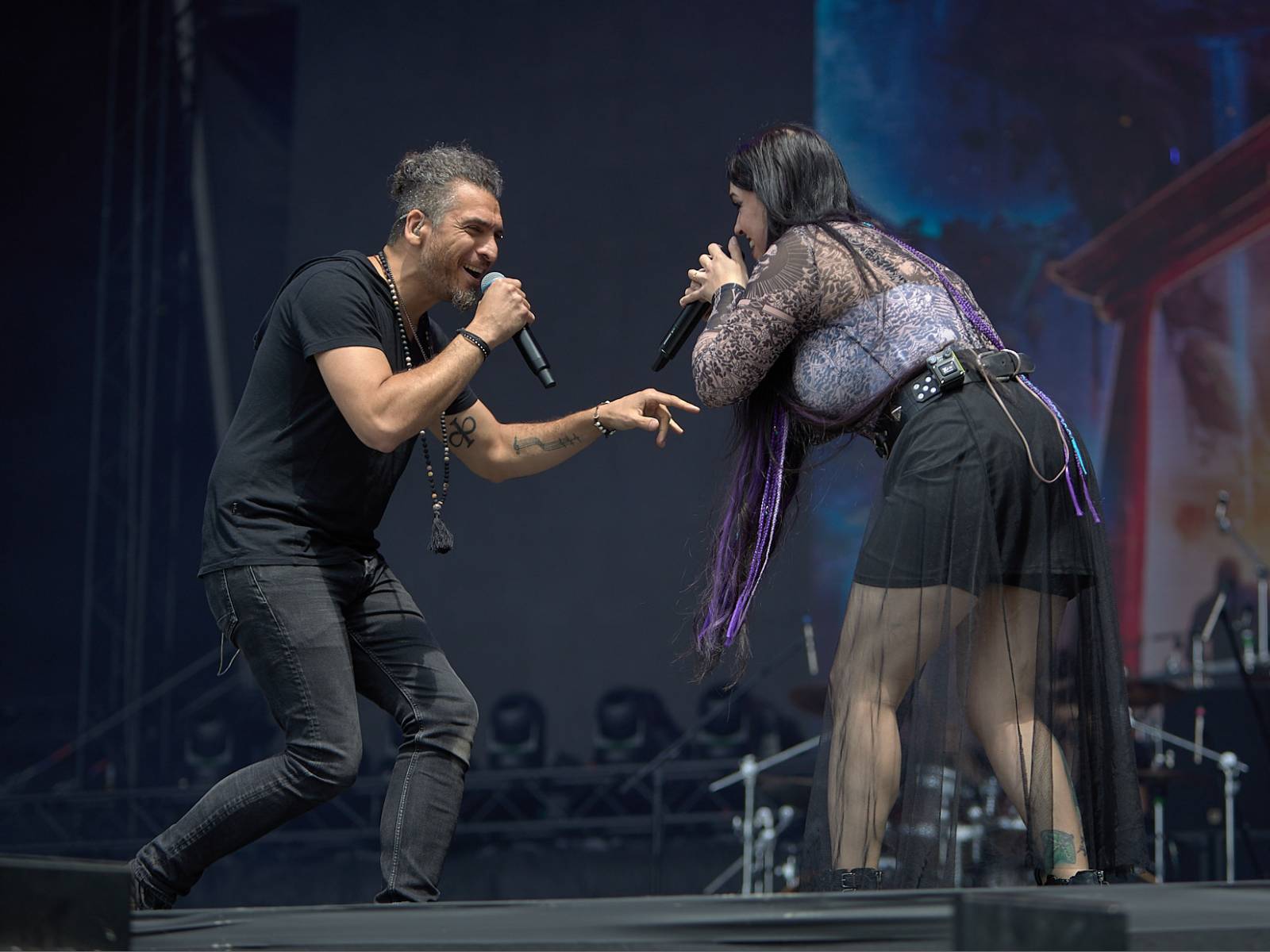 Masters of Rock, den třetí: Hammerfall vzpomínali, Floor Jansen zpívala Nightwish a Burning Witches spláchl déšť