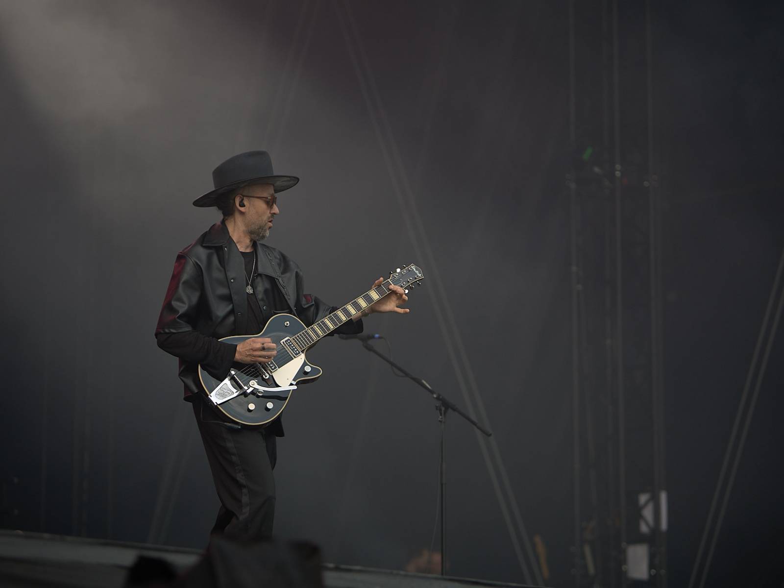 Masters of Rock, den třetí: Hammerfall vzpomínali, Floor Jansen zpívala Nightwish a Burning Witches spláchl déšť