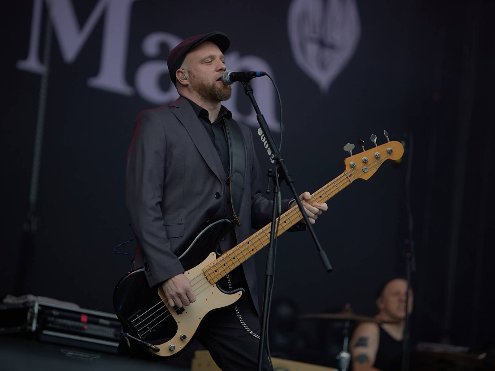 Masters of Rock, den třetí: Hammerfall vzpomínali, Floor Jansen zpívala Nightwish a Burning Witches spláchl déšť