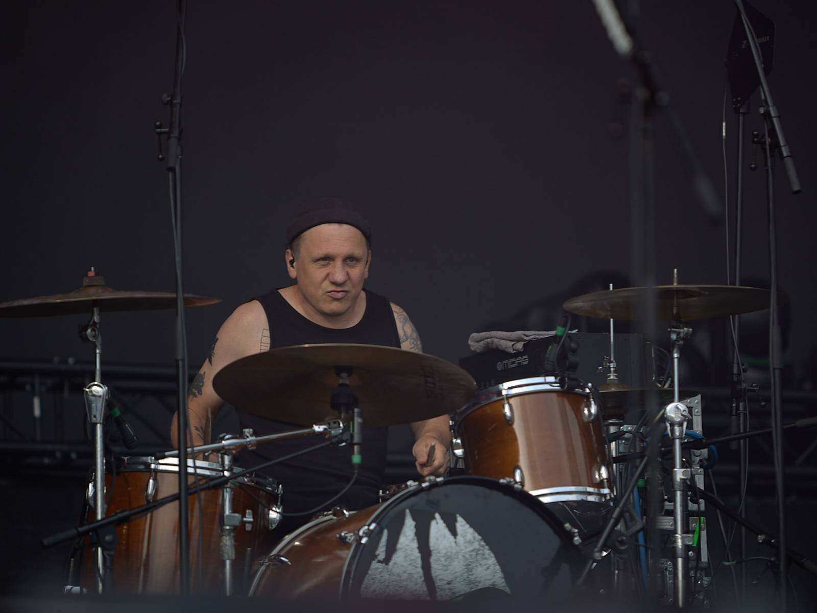 Masters of Rock, den třetí: Hammerfall vzpomínali, Floor Jansen zpívala Nightwish a Burning Witches spláchl déšť