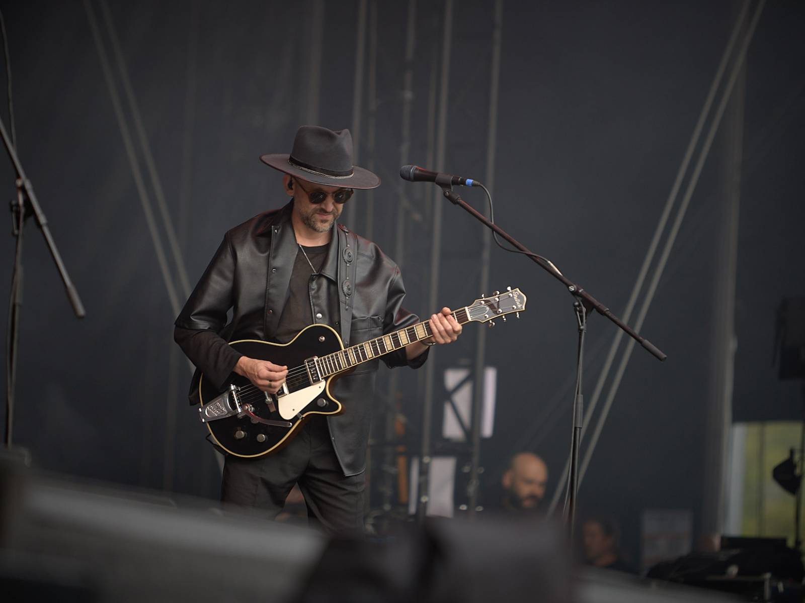 Masters of Rock, den třetí: Hammerfall vzpomínali, Floor Jansen zpívala Nightwish a Burning Witches spláchl déšť