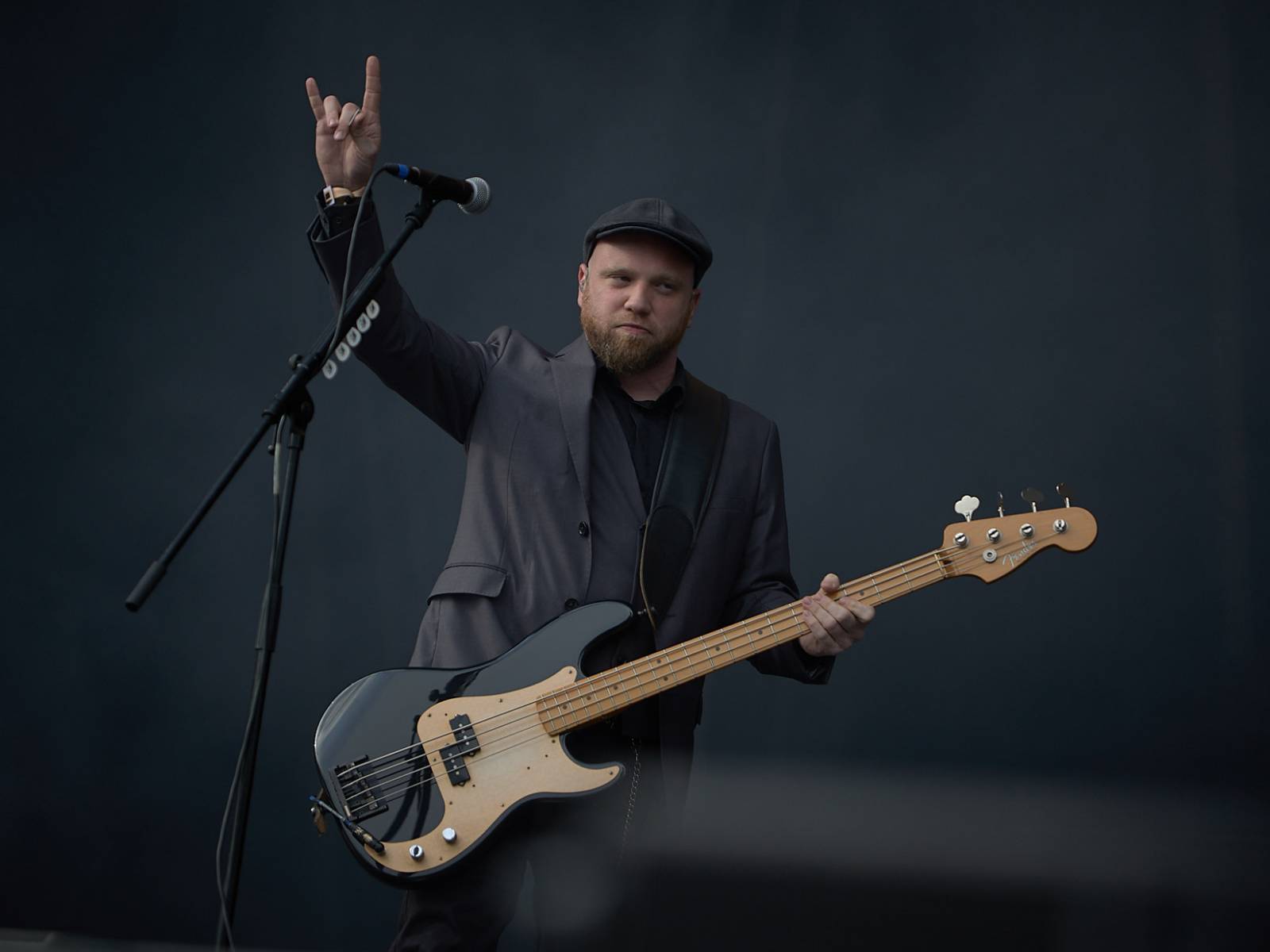 Masters of Rock, den třetí: Hammerfall vzpomínali, Floor Jansen zpívala Nightwish a Burning Witches spláchl déšť