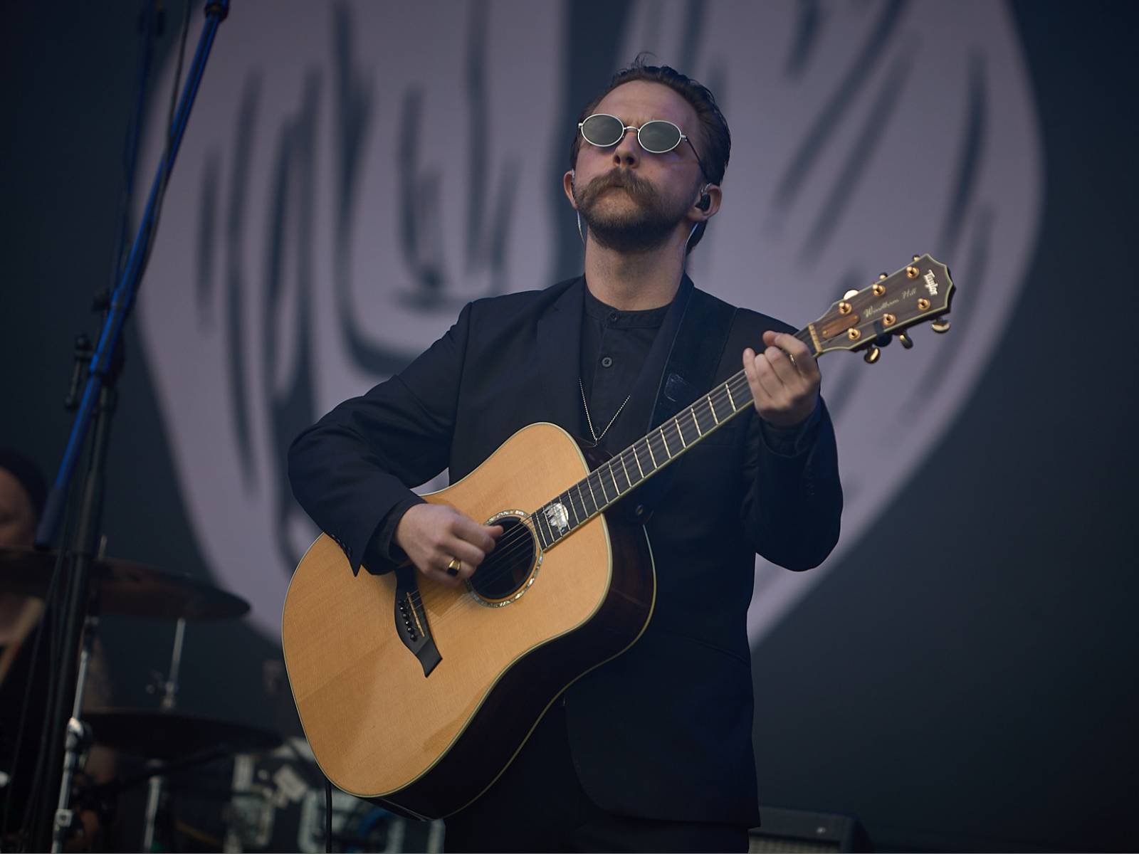 Masters of Rock, den třetí: Hammerfall vzpomínali, Floor Jansen zpívala Nightwish a Burning Witches spláchl déšť