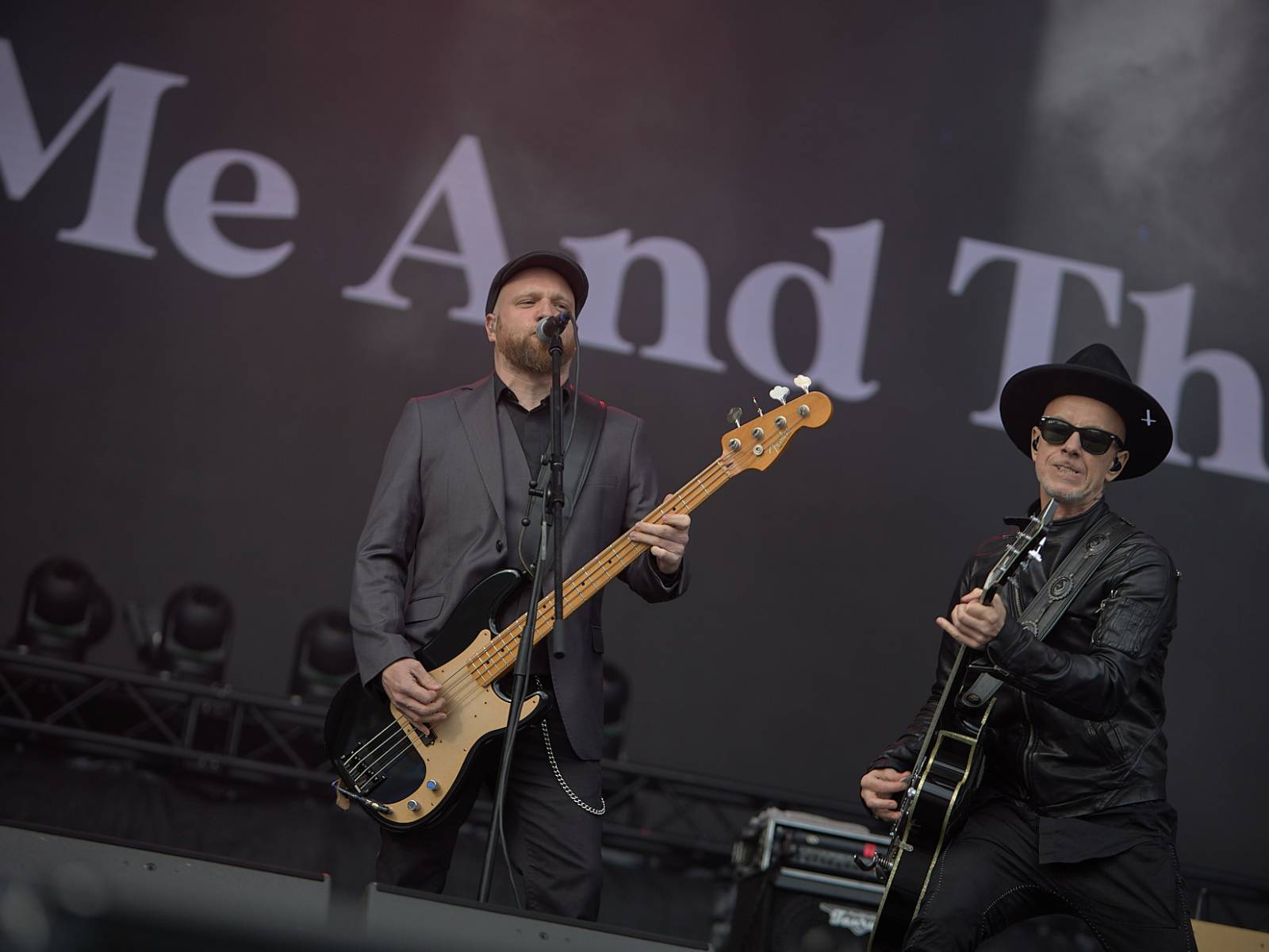 Masters of Rock, den třetí: Hammerfall vzpomínali, Floor Jansen zpívala Nightwish a Burning Witches spláchl déšť