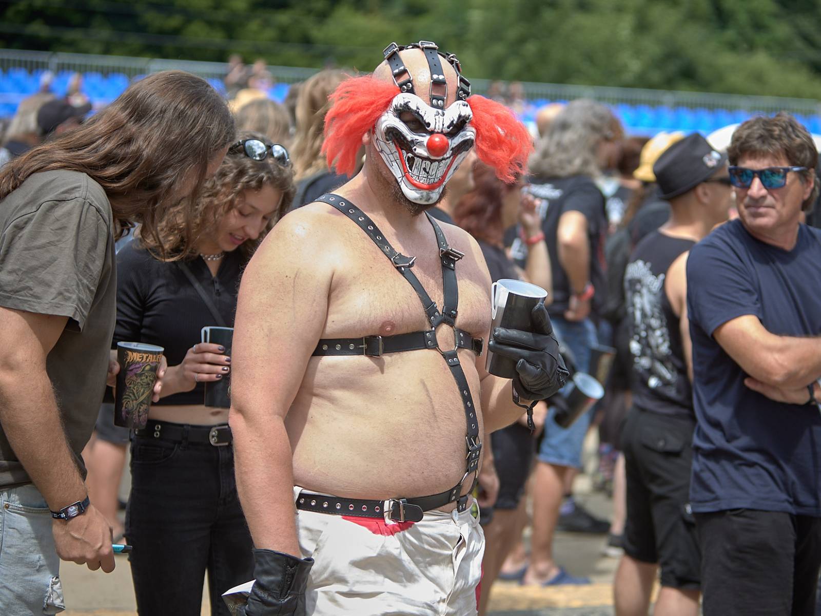 Masters of Rock, den třetí: Hammerfall vzpomínali, Floor Jansen zpívala Nightwish a Burning Witches spláchl déšť