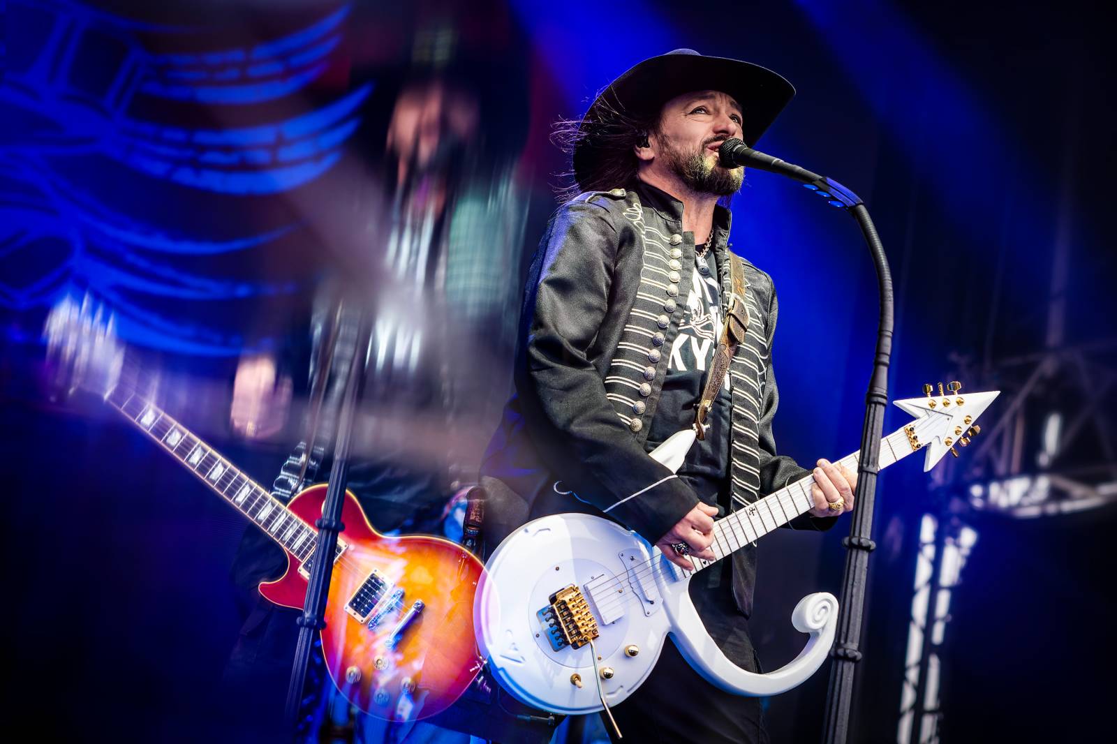 Hrady CZ na Točníku: Druhý den ovládl Kabát, Wanastowi Vjecy vsadili na své hity a překvapení v podobě Lucie 