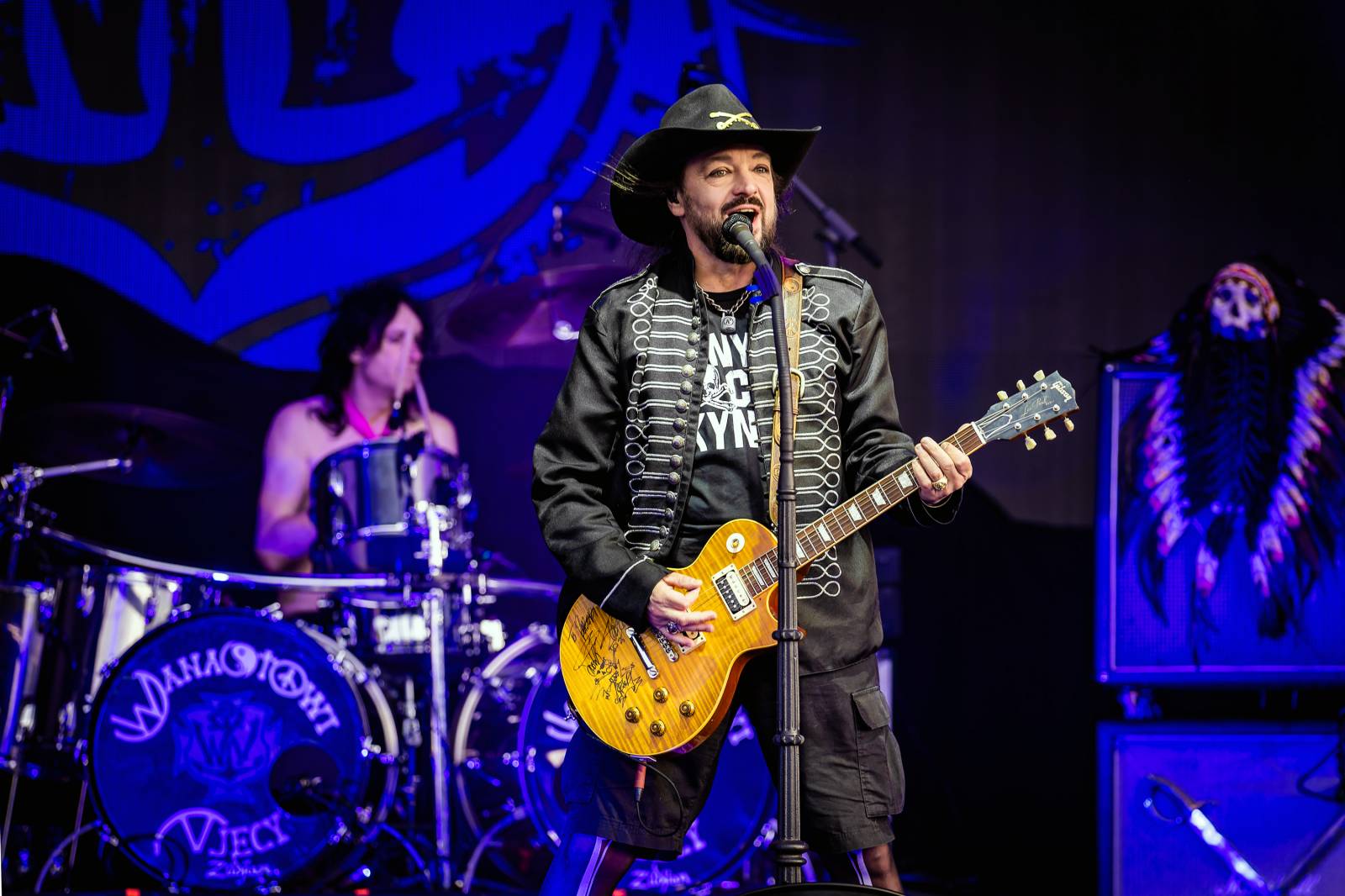 Hrady CZ na Točníku: Druhý den ovládl Kabát, Wanastowi Vjecy vsadili na své hity a překvapení v podobě Lucie 