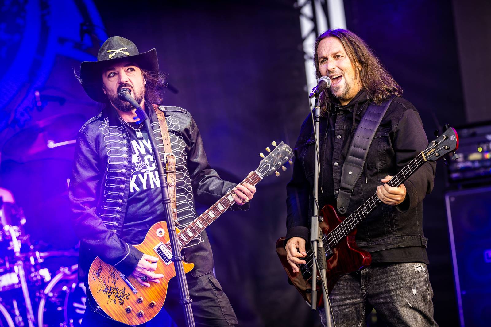 Hrady CZ na Točníku: Druhý den ovládl Kabát, Wanastowi Vjecy vsadili na své hity a překvapení v podobě Lucie 