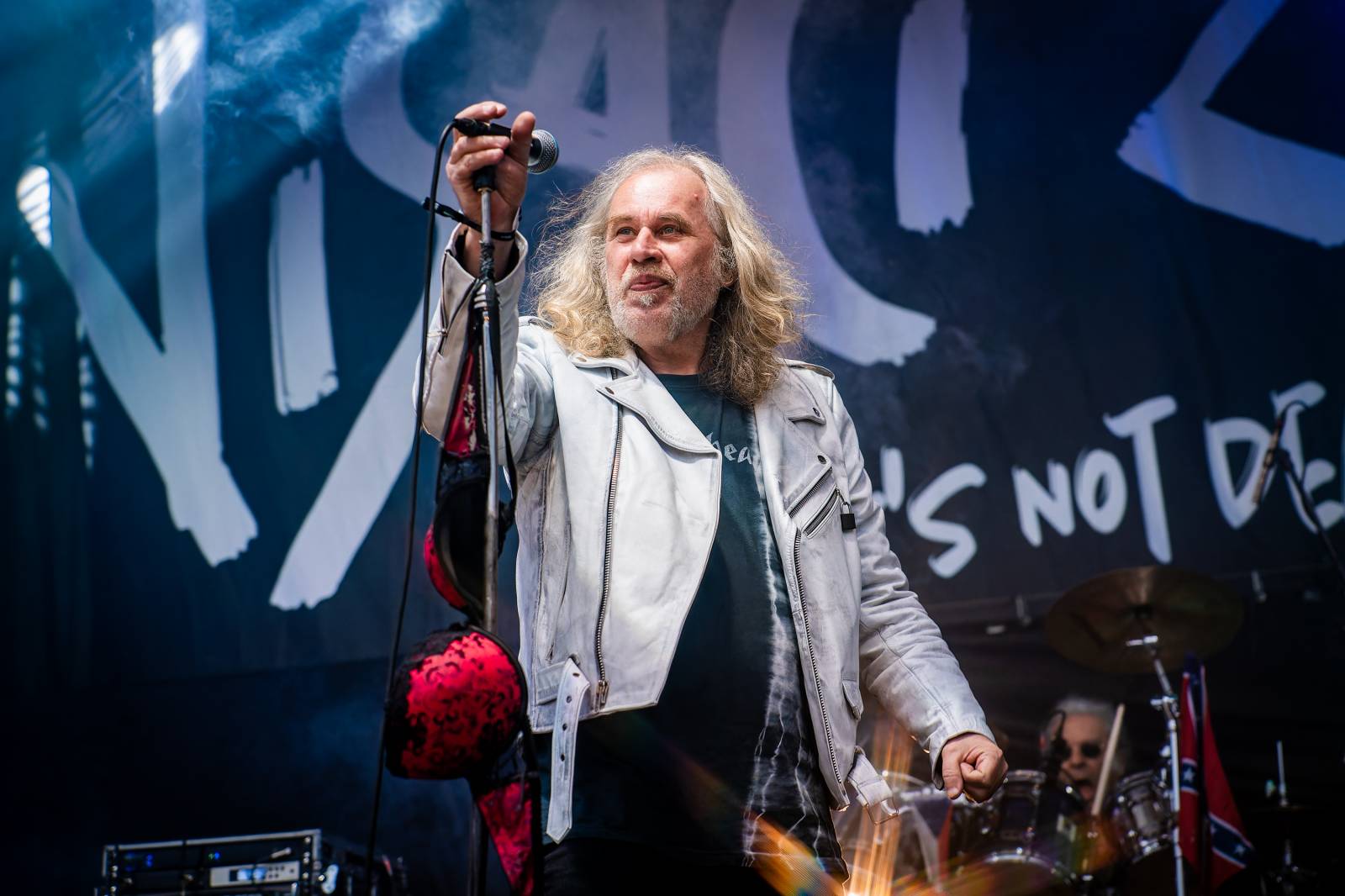 Hrady CZ na Točníku: Druhý den ovládl Kabát, Wanastowi Vjecy vsadili na své hity a překvapení v podobě Lucie 