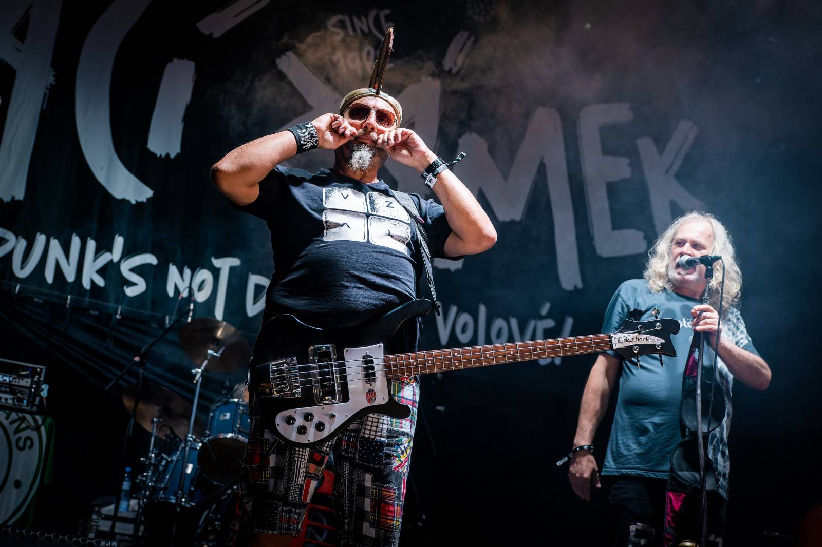 Hrady CZ na Točníku: Druhý den ovládl Kabát, Wanastowi Vjecy vsadili na své hity a překvapení v podobě Lucie 