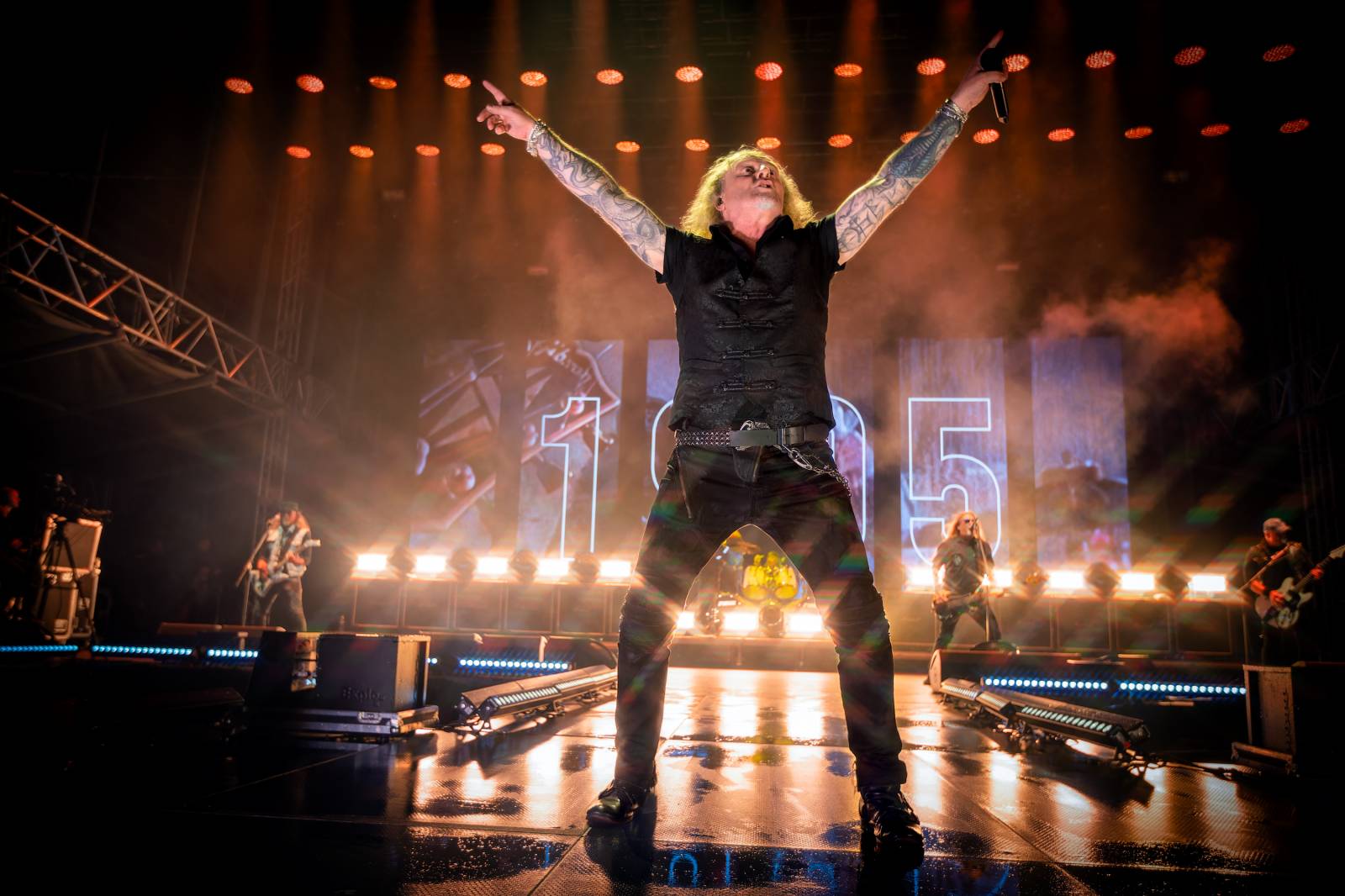 Hrady CZ na Točníku: Druhý den ovládl Kabát, Wanastowi Vjecy vsadili na své hity a překvapení v podobě Lucie 