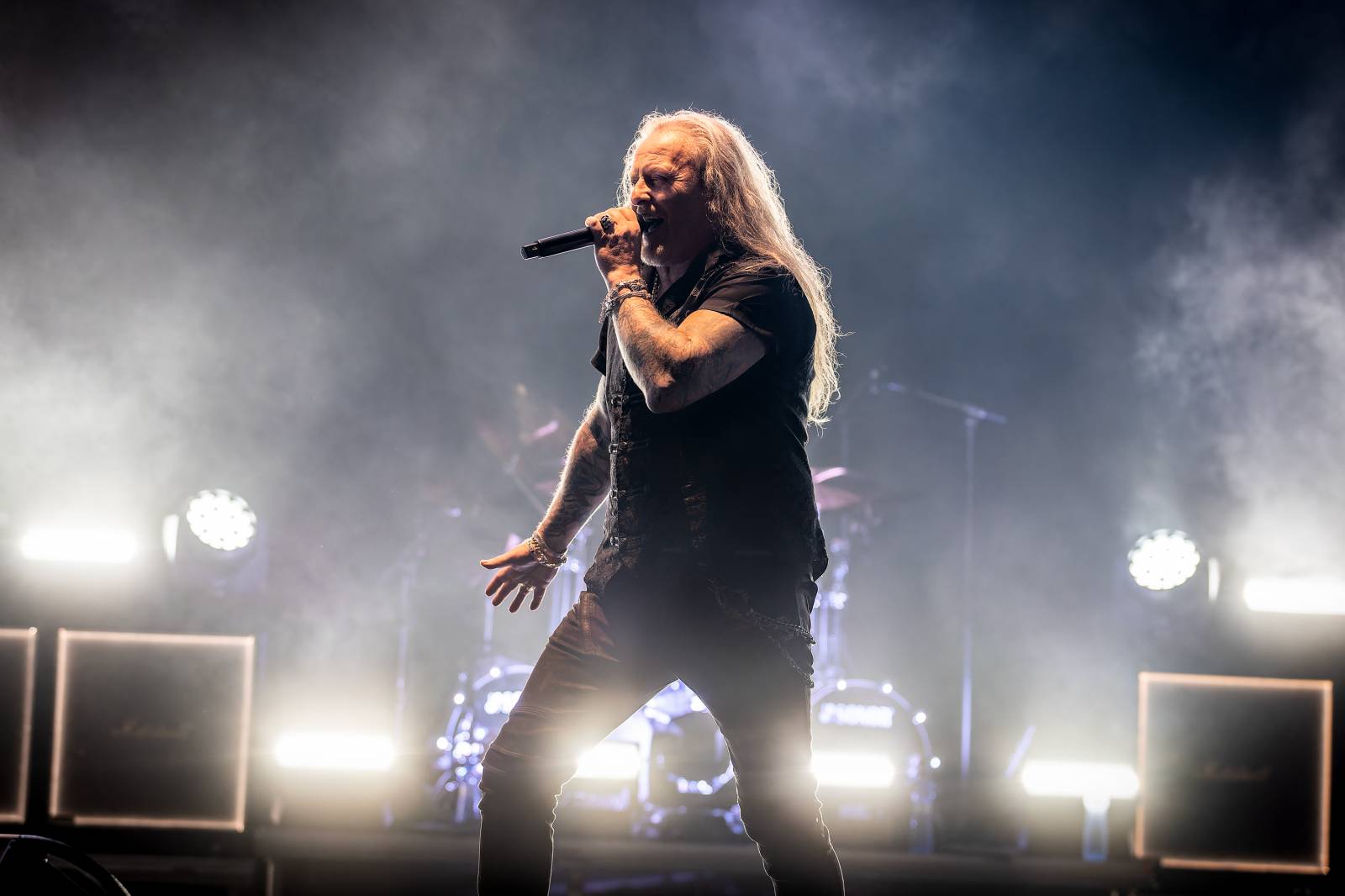 Hrady CZ na Točníku: Druhý den ovládl Kabát, Wanastowi Vjecy vsadili na své hity a překvapení v podobě Lucie 