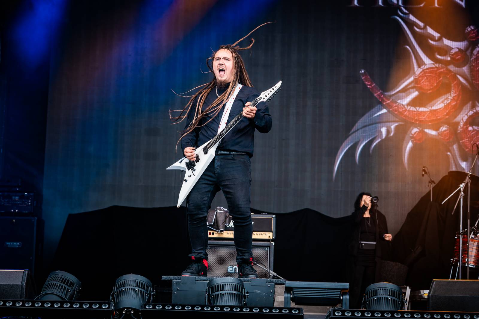 Hrady CZ na Točníku: Druhý den ovládl Kabát, Wanastowi Vjecy vsadili na své hity a překvapení v podobě Lucie 