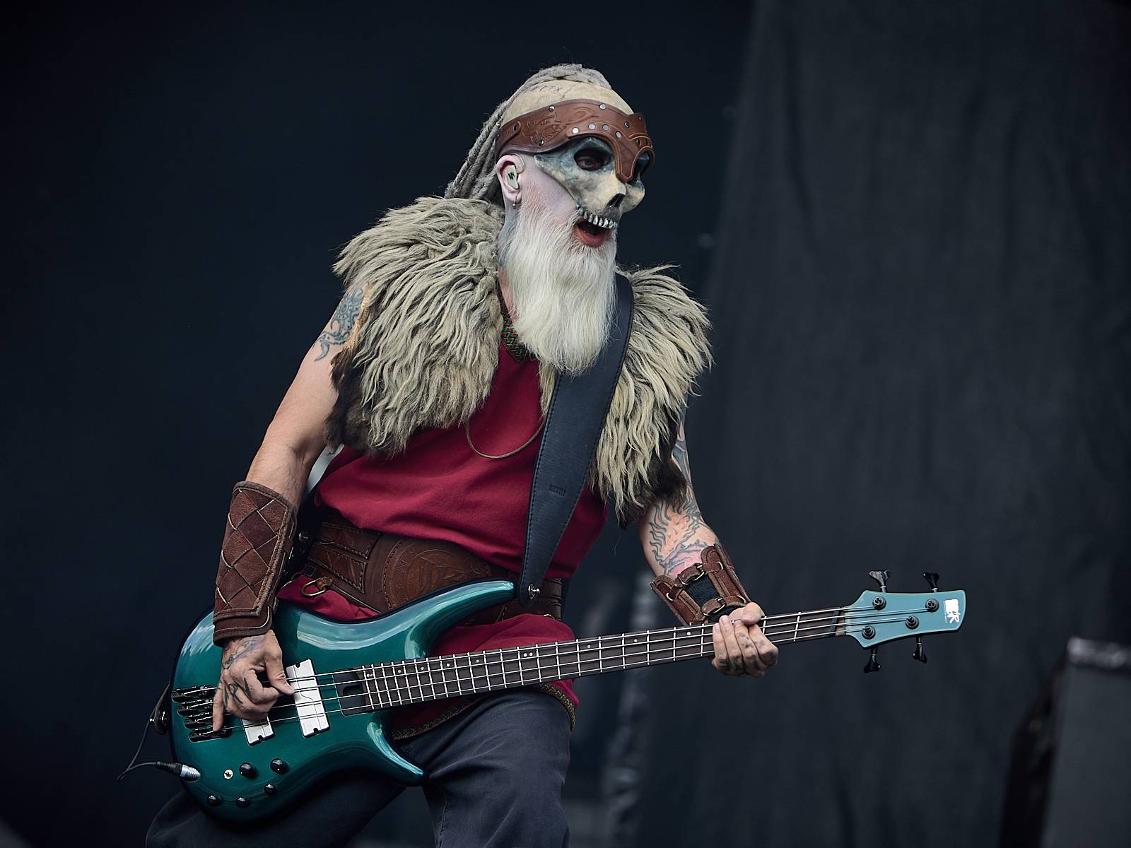 Masters of Rock, den čtvrtý: Ohnivé finále Powerwolf, skandování The HU a skákání s Korpiklaani