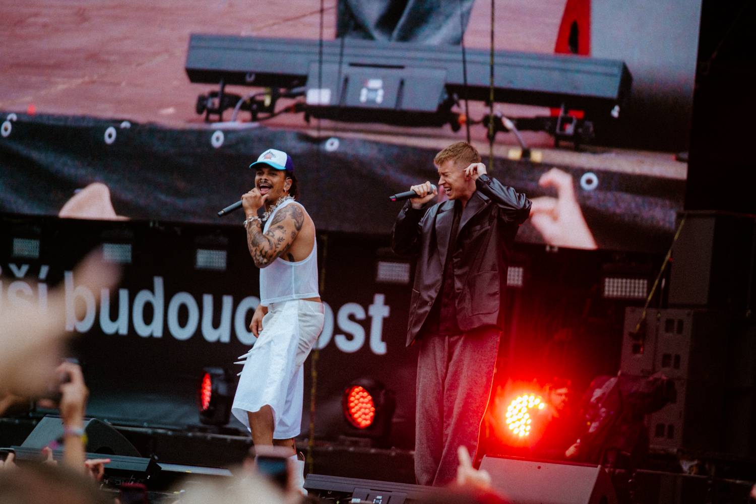 Festival Colours of Ostrava odstartoval. První den pod taktovkou Stinga, Shaggyho či Bena Cristovao se Sofianem Medjmedj