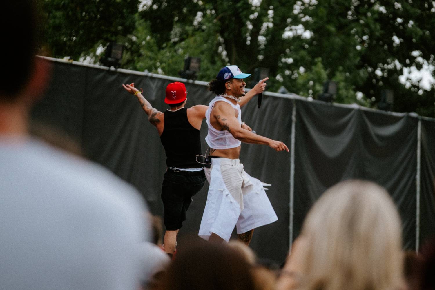 Festival Colours of Ostrava odstartoval. První den pod taktovkou Stinga, Shaggyho či Bena Cristovao se Sofianem Medjmedj