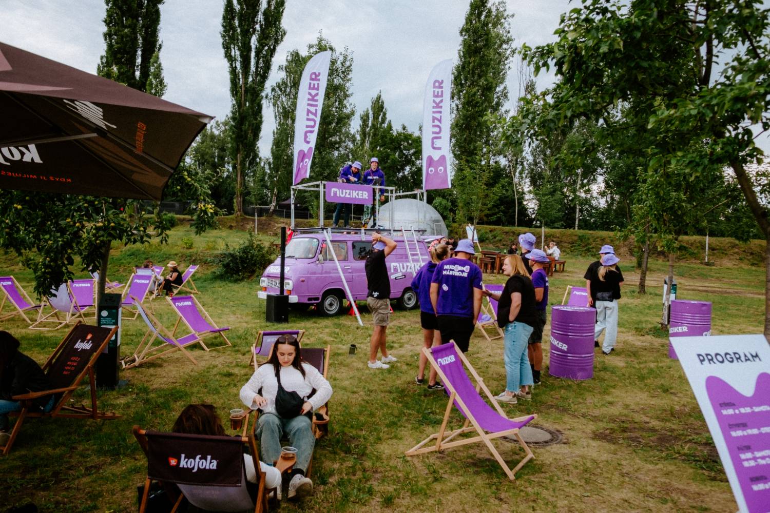 Festival Colours of Ostrava odstartoval. První den pod taktovkou Stinga, Shaggyho či Bena Cristovao se Sofianem Medjmedj
