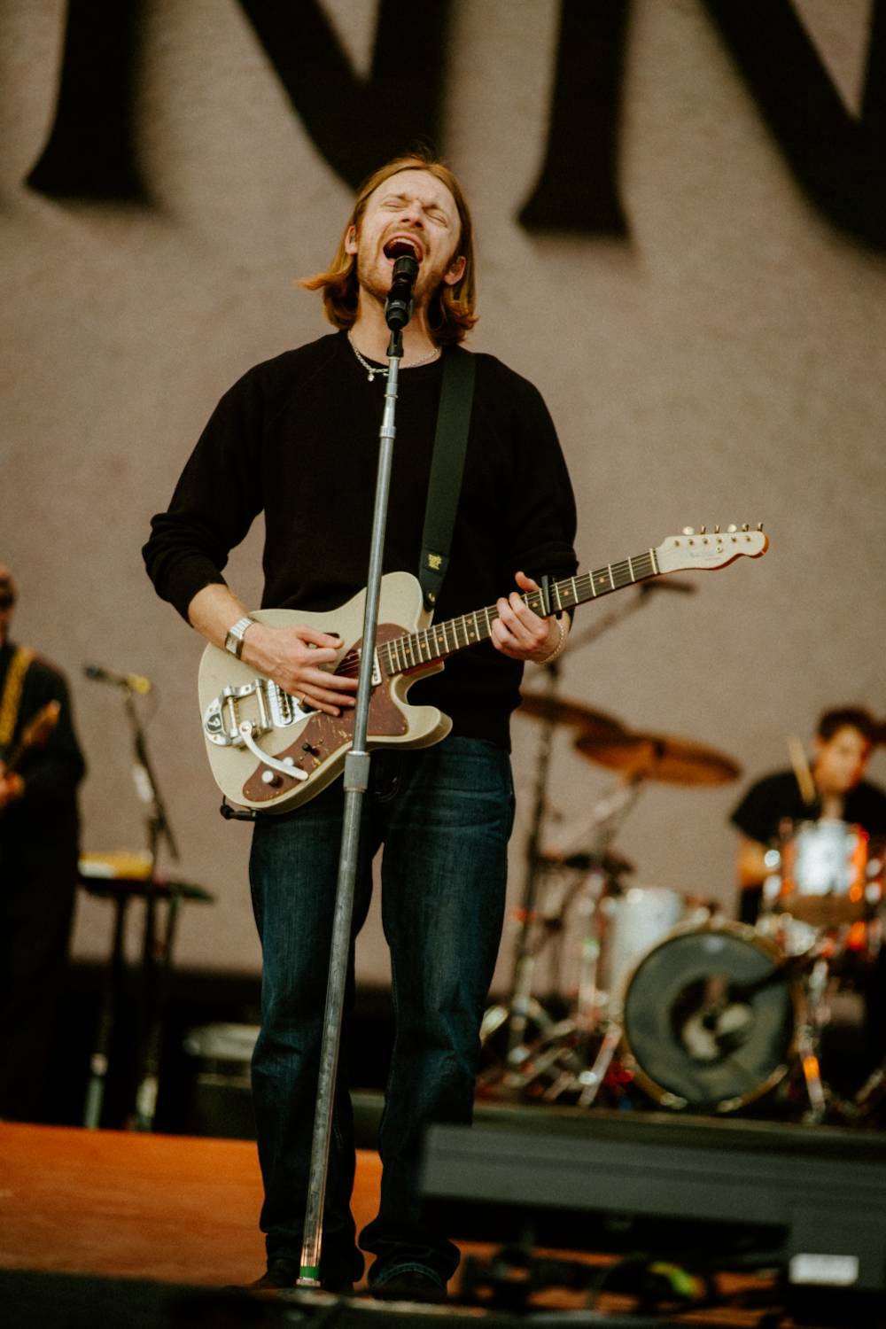 Druhý den řádili na Colours of Ostrava Calin, Finneas, rychlí kluci i Noga Erez