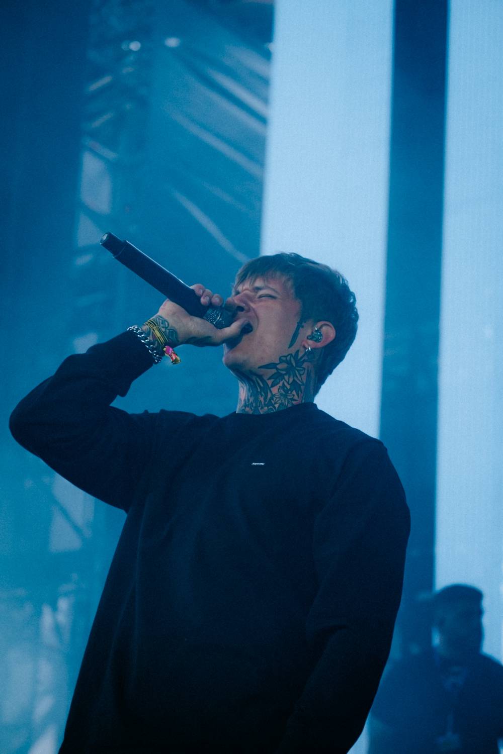 Druhý den řádili na Colours of Ostrava Calin, Finneas, rychlí kluci i Noga Erez