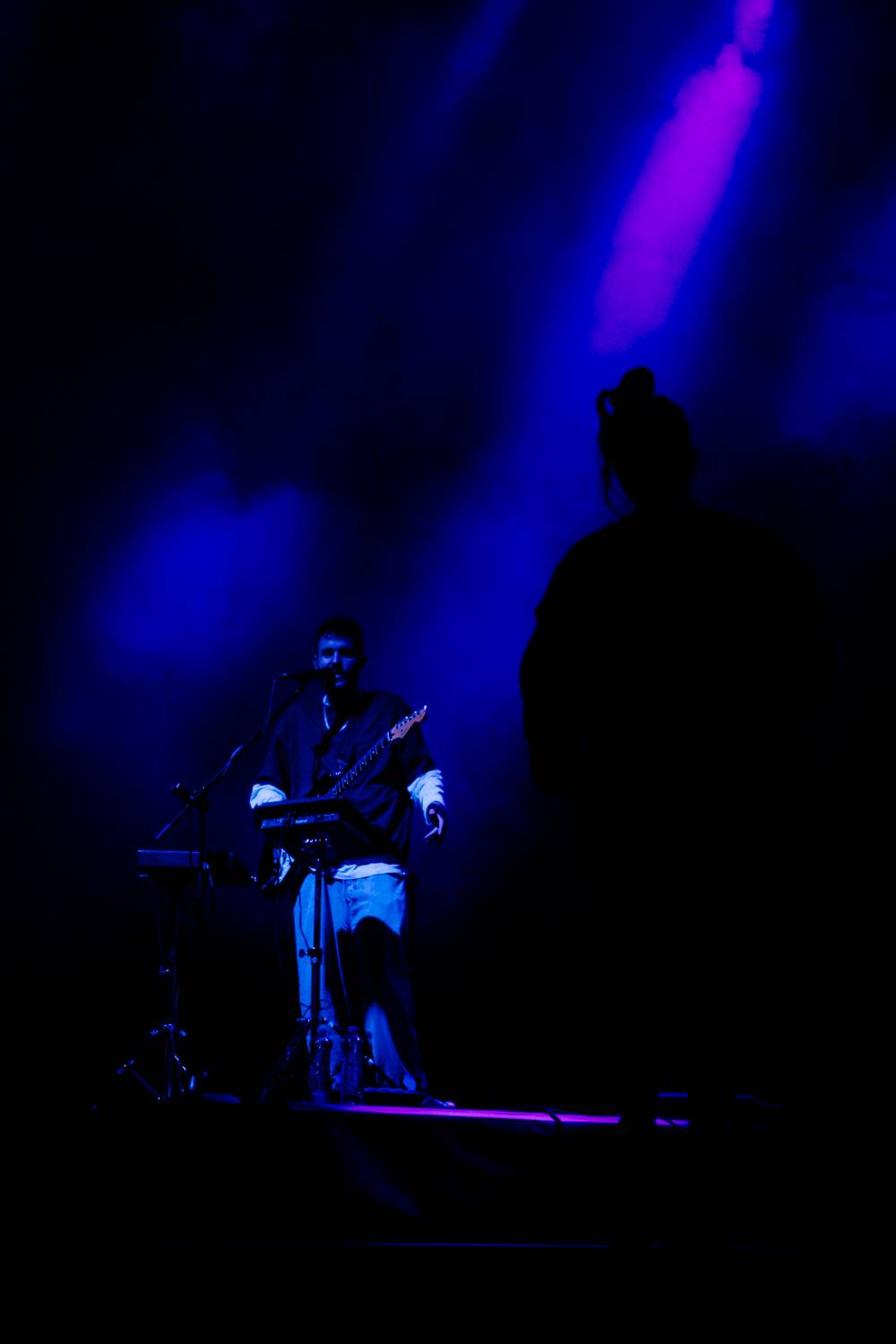 Druhý den řádili na Colours of Ostrava Calin, Finneas, rychlí kluci i Noga Erez