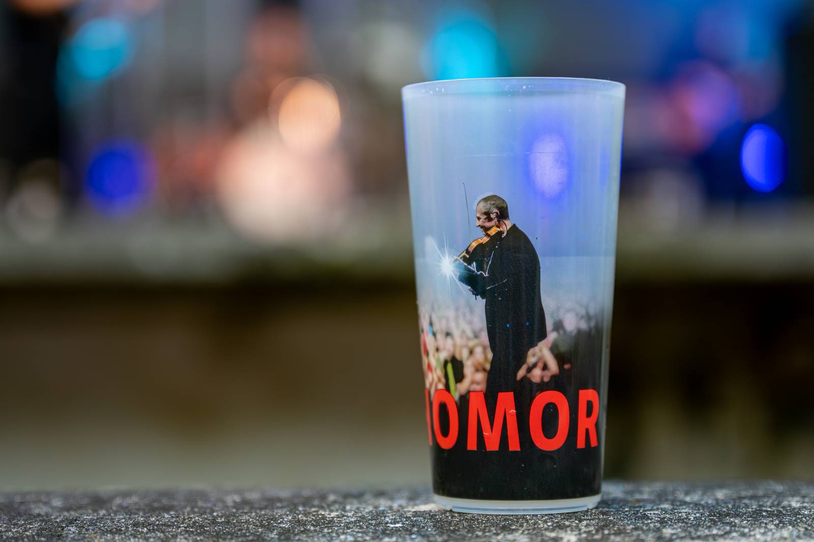 Oblíbené vypalovačky i novinky z aktuálního alba. Čechomor bavil publikum ve Slaném