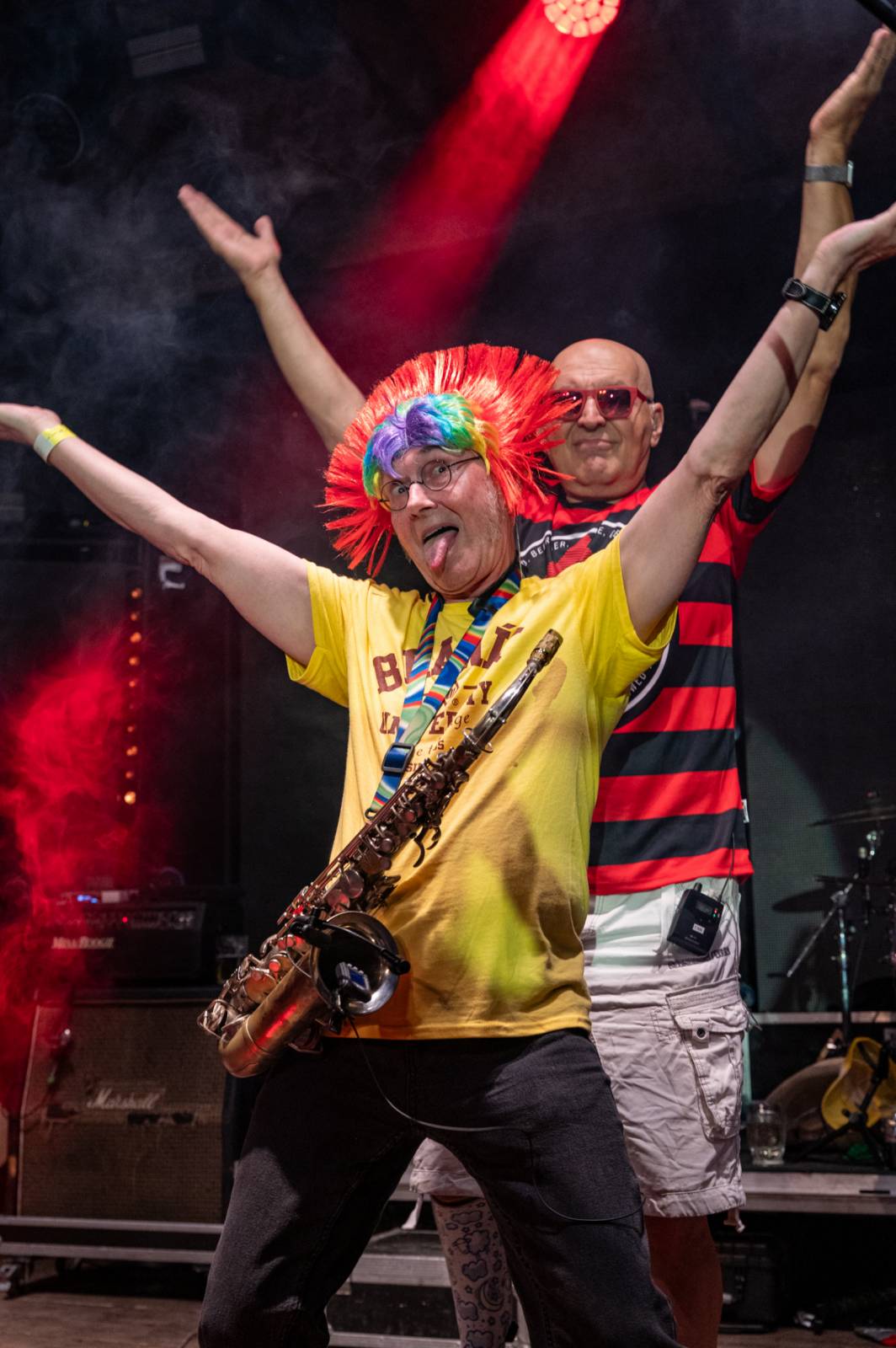 Tři sestry řádily ve vyprodaném lesním divadle v Řevnicích