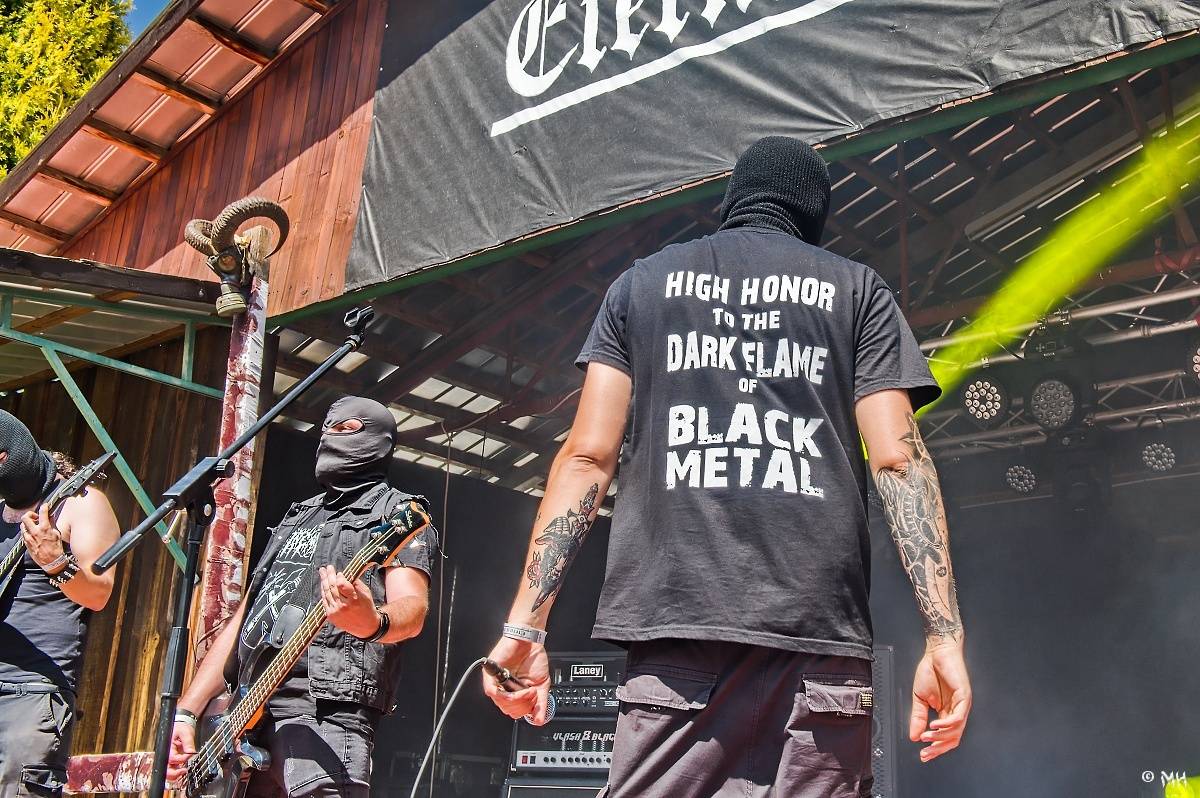 Nýrsko zahalila temnota. Eternal Hate Fest přivítal Hornu, Infernal War, Luctus nebo Black Raptus