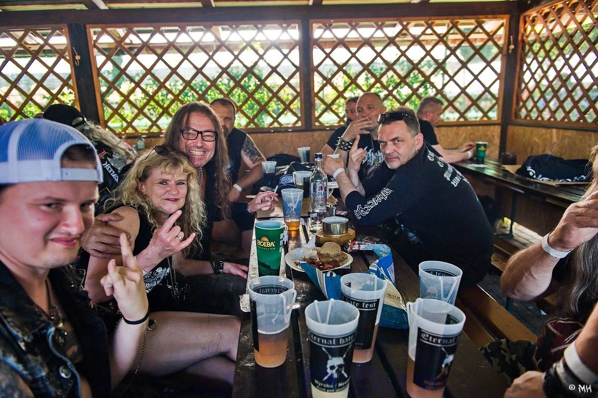 Nýrsko zahalila temnota. Eternal Hate Fest přivítal Hornu, Infernal War, Luctus nebo Black Raptus