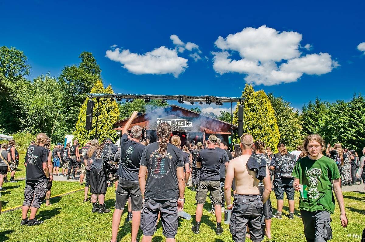 Nýrsko zahalila temnota. Eternal Hate Fest přivítal Hornu, Infernal War, Luctus nebo Black Raptus