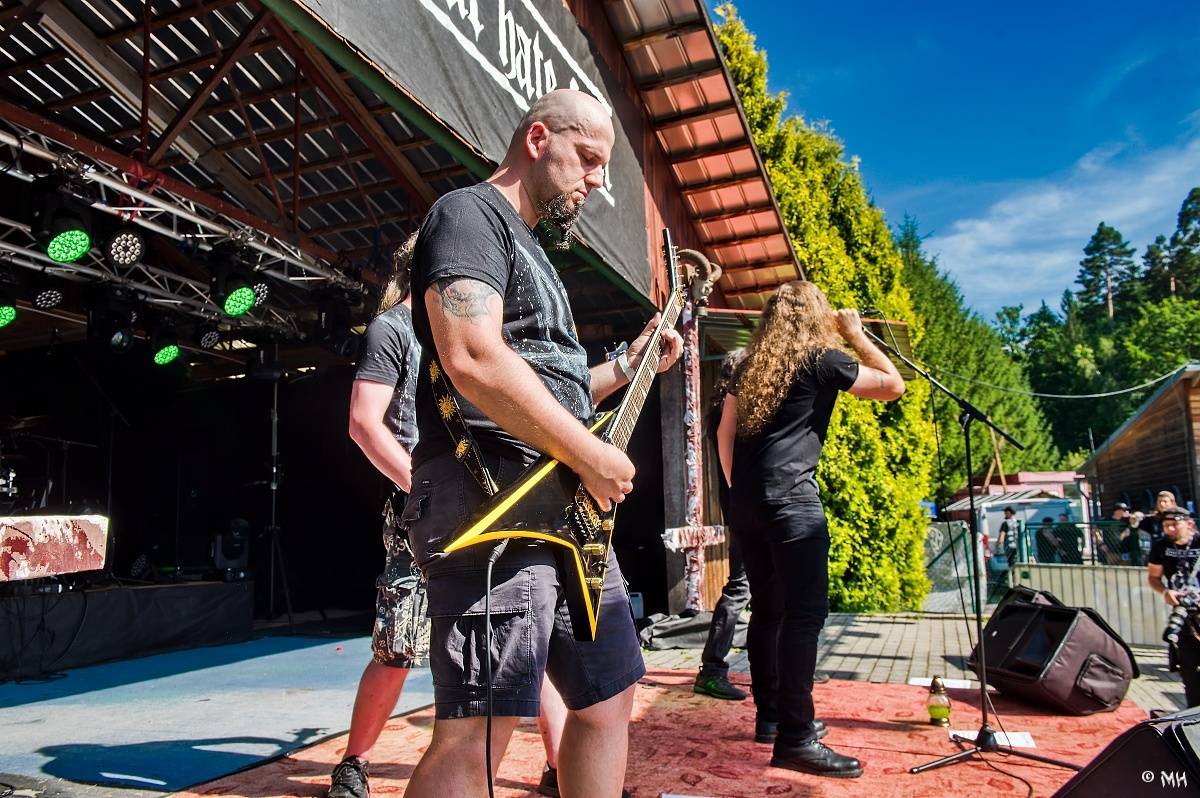 Nýrsko zahalila temnota. Eternal Hate Fest přivítal Hornu, Infernal War, Luctus nebo Black Raptus