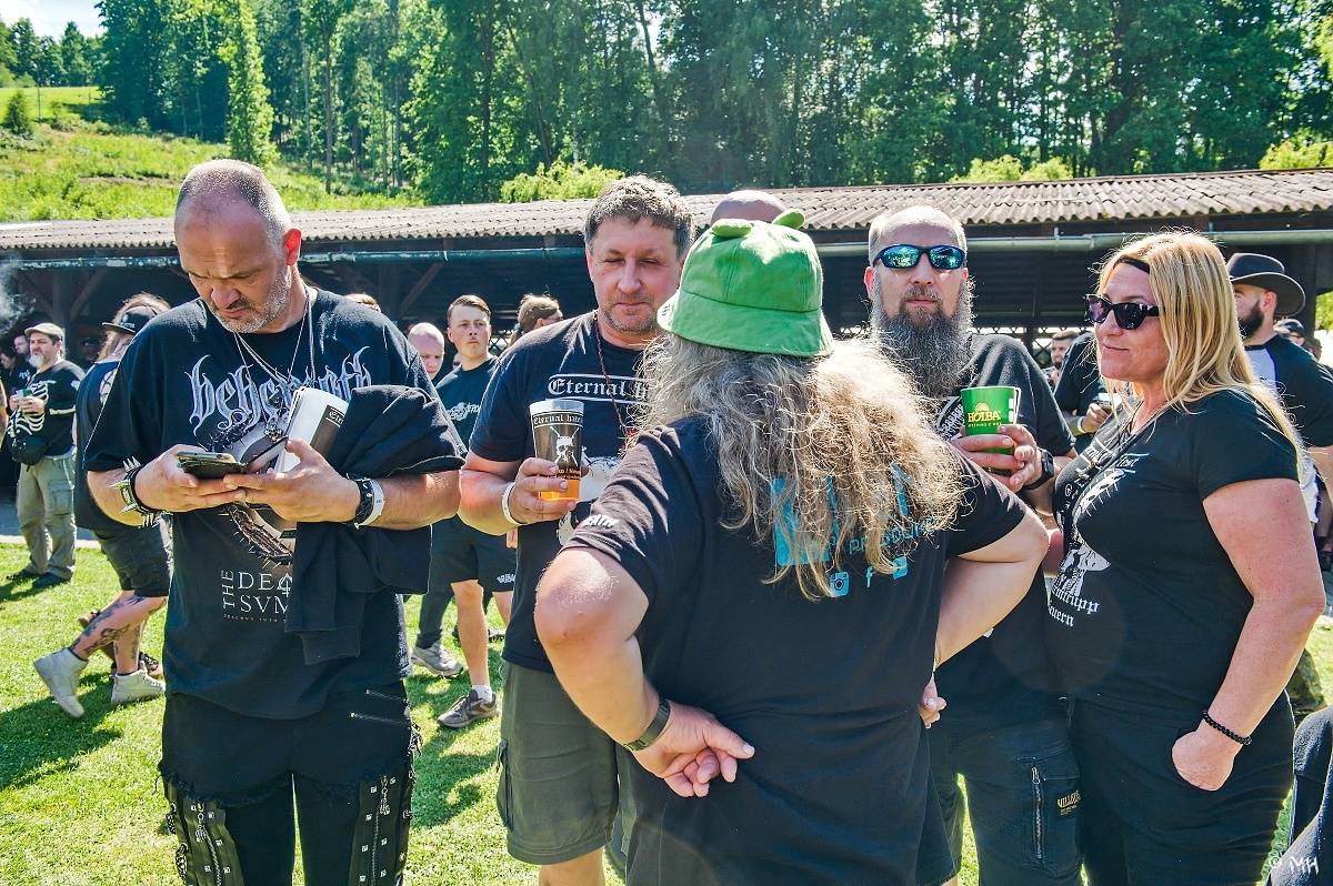 Nýrsko zahalila temnota. Eternal Hate Fest přivítal Hornu, Infernal War, Luctus nebo Black Raptus