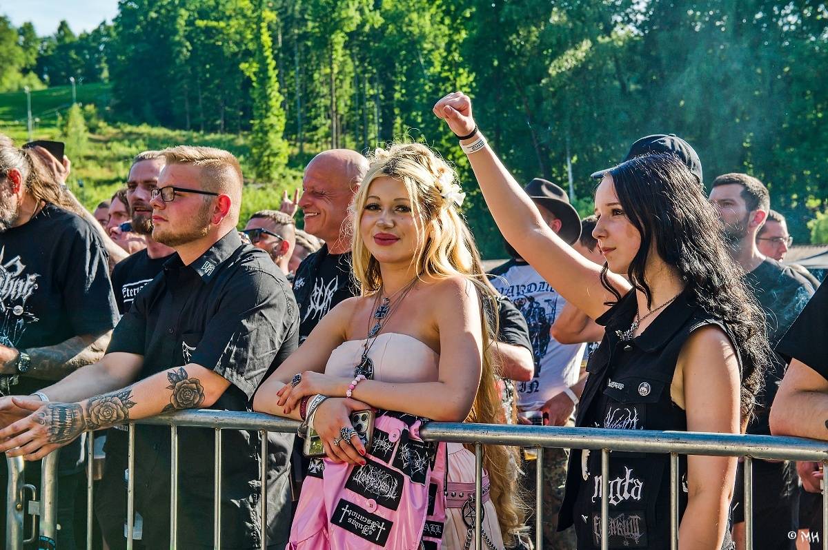 Nýrsko zahalila temnota. Eternal Hate Fest přivítal Hornu, Infernal War, Luctus nebo Black Raptus